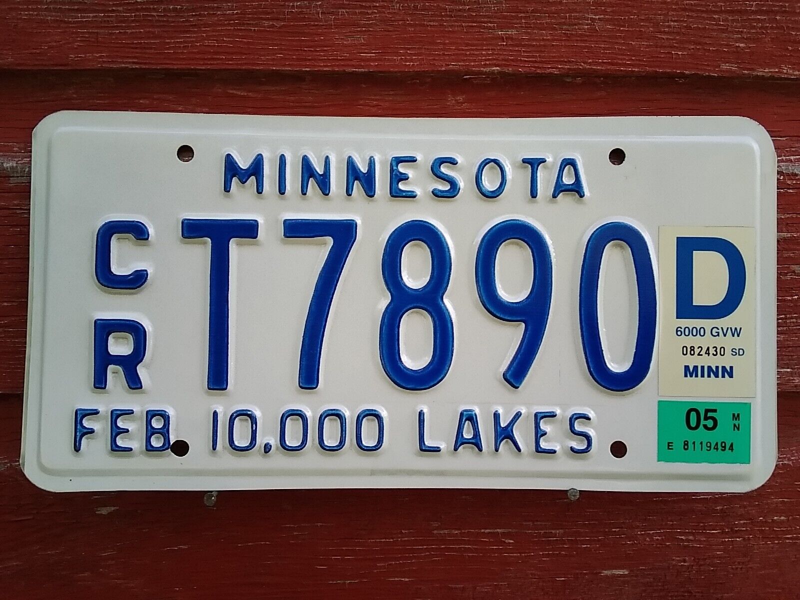 MINNESOTA 2005 License Plate CRT7890 MINT