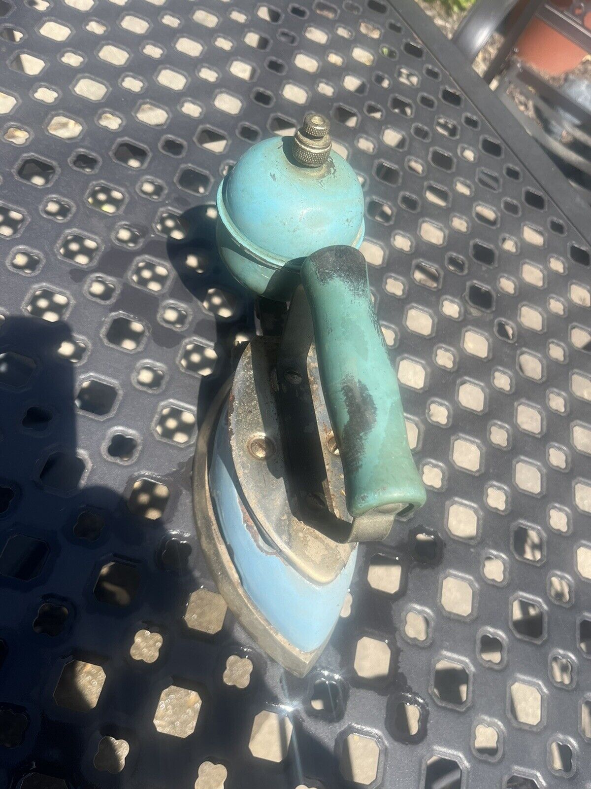 Vintage Coleman Instant Lite Gas Cast Iron Blue Enamel Sad Flat Iron