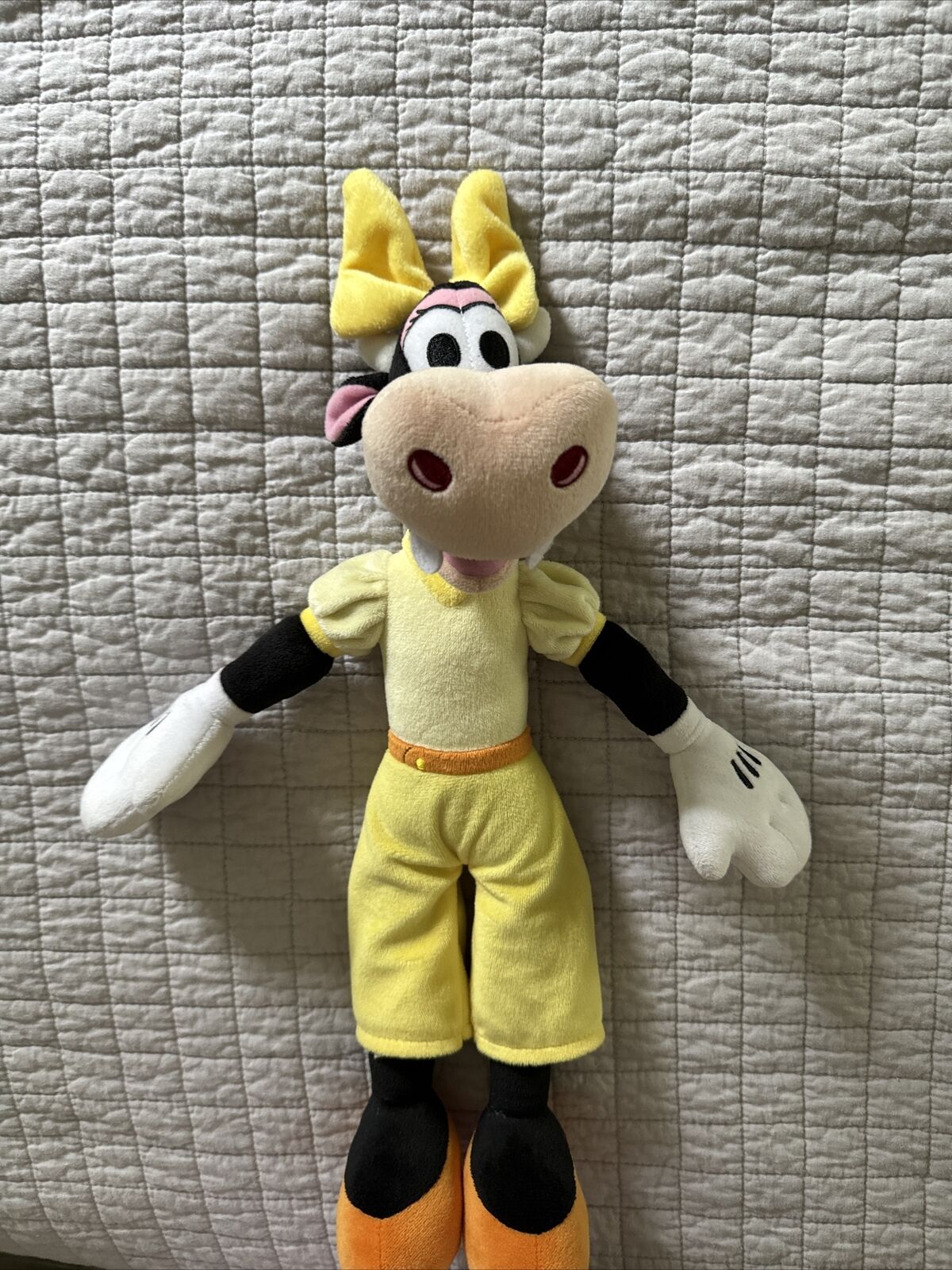 RARE Disney Store Authentic Clarabelle Cow 15 inch Plush Excellen Used Condition