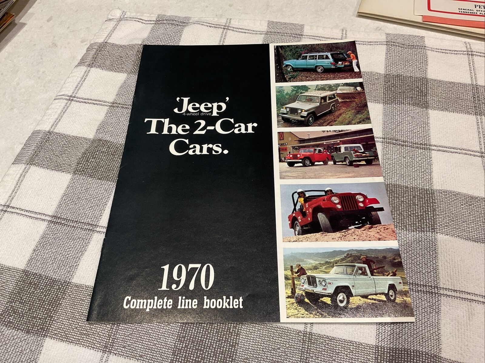 1970 Jeep Complete Line Sales Brochure Booklet Catalog Old Original