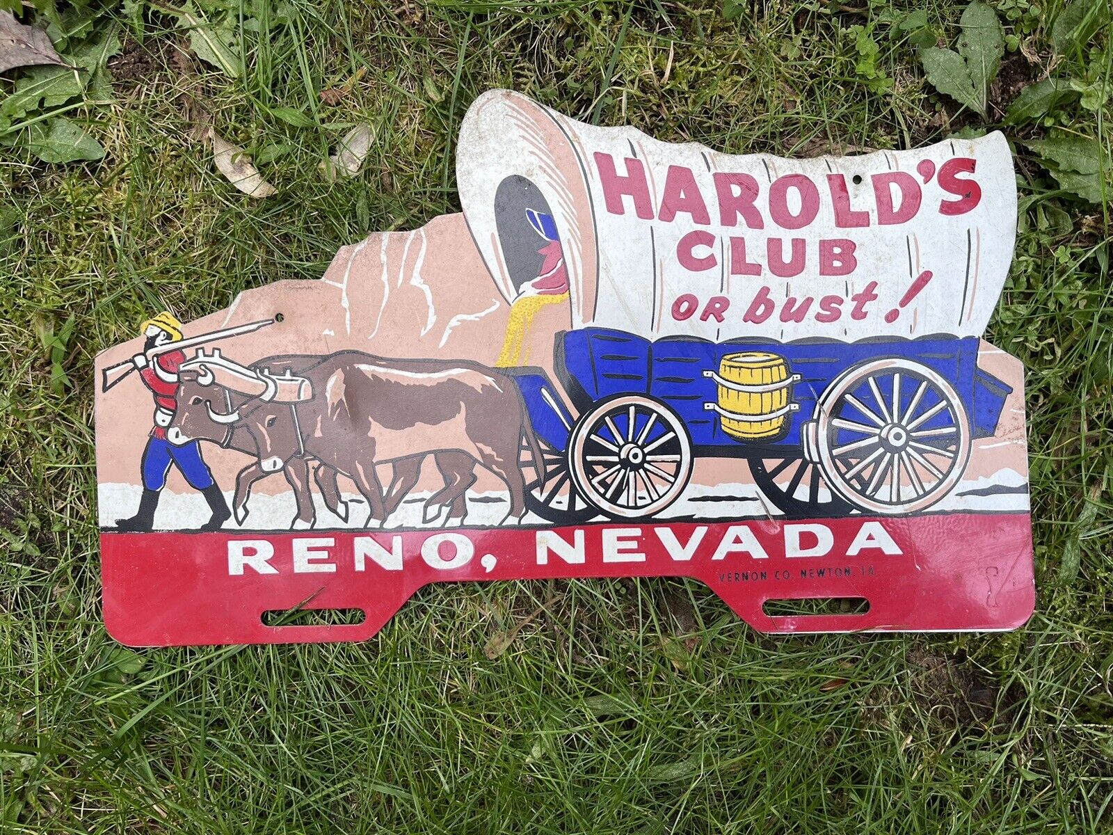 Vintage HAROLD’S CLUB OR BUST - RENO NEVADA - Las VEGAS Metal LICENCE PLATE SIGN