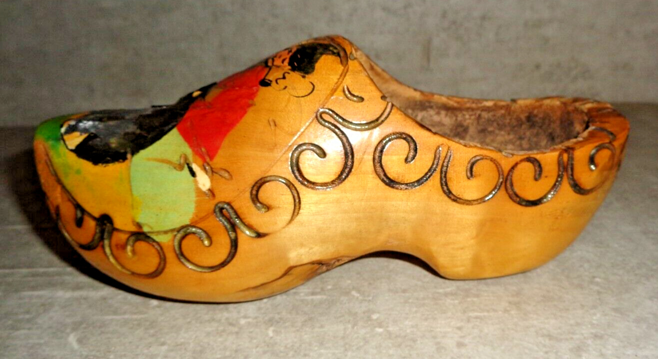 Vtg. Hanging Wooden Clog Shoe Dutch Hand Carved & Painted Made in Holland #