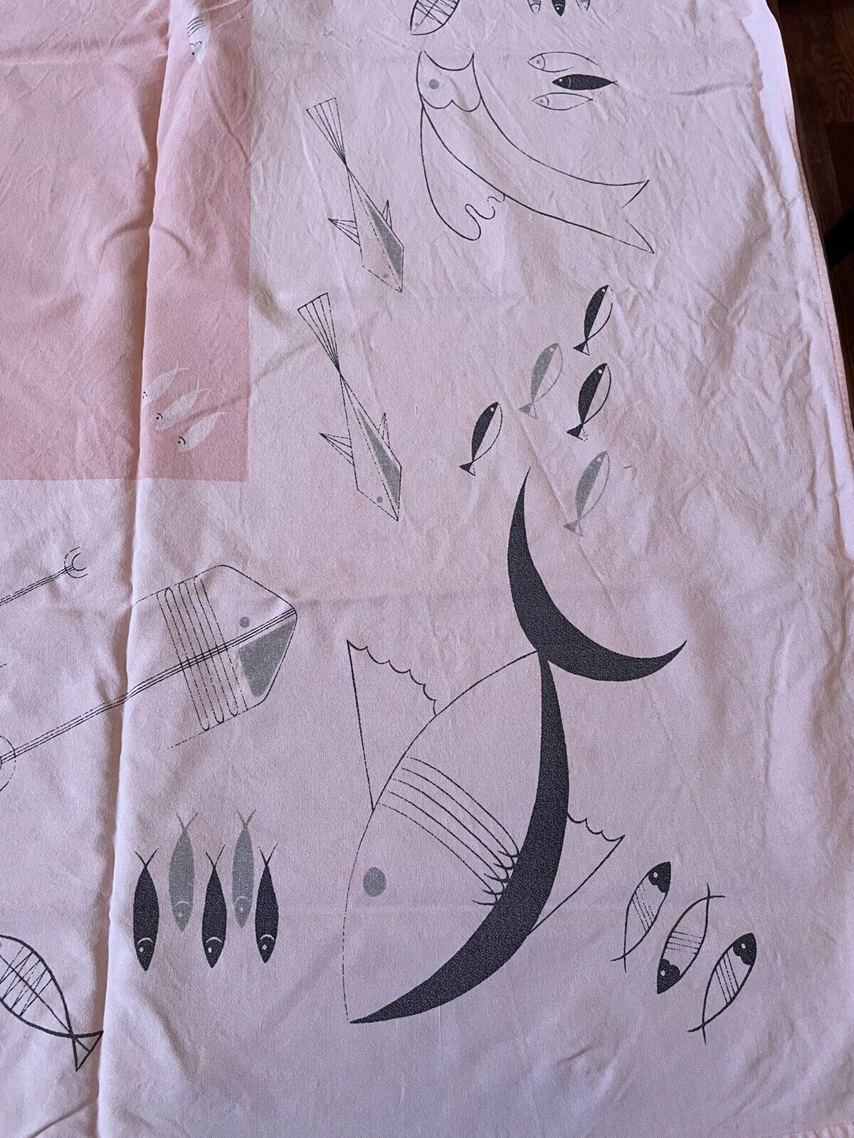 Vintage Tablecloth California Hand Prints CHP Pink Fish Tale Atomic MCM
