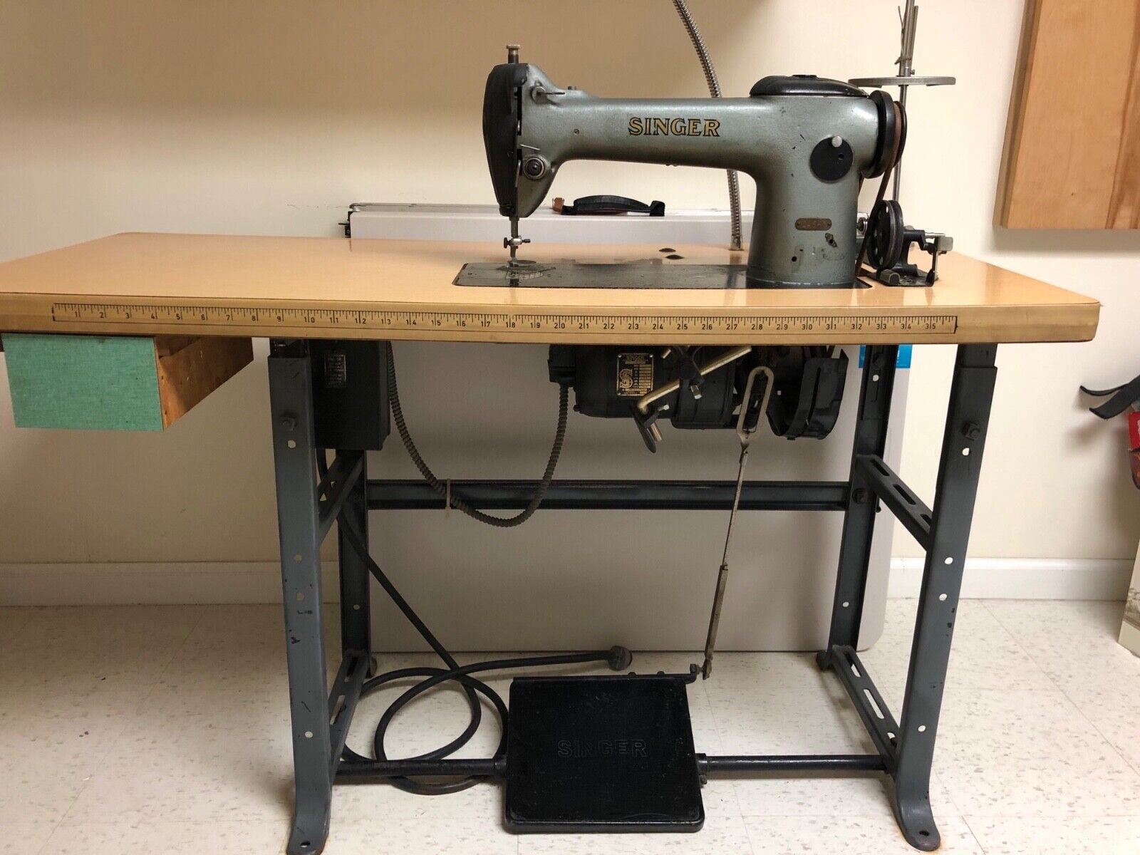 Singer 31-15 Industrial Sewing Machine, Motor, Table
