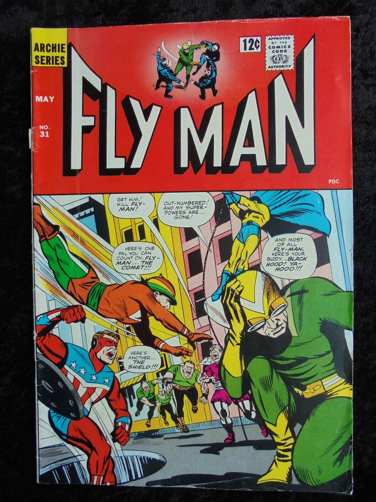 FLY MAN #31 1965 MIGHTY COMICS GROUP COMIC BOOK