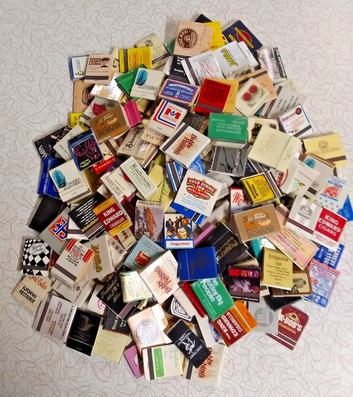 Vintage Lot  200+ Matchbooks & Matchboxes.... Most Unstruck...Over 2 lbs.