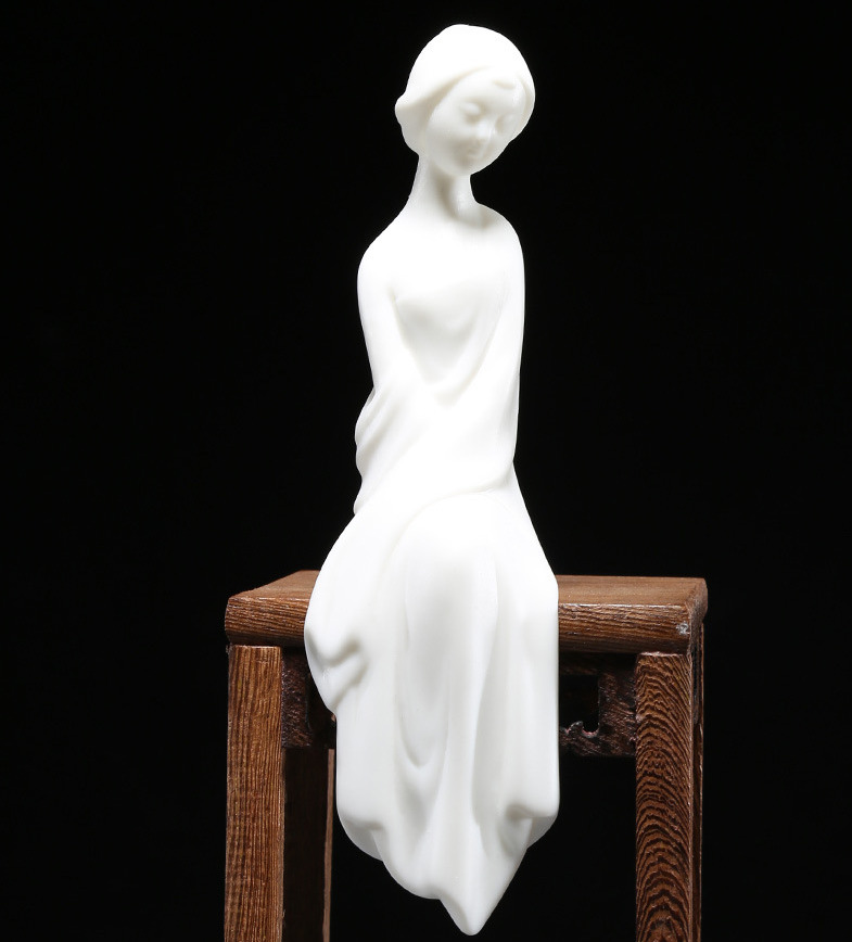 China Dehua White Porcelain Ceramics Pretty Belle Women Girl Auspicious Statue