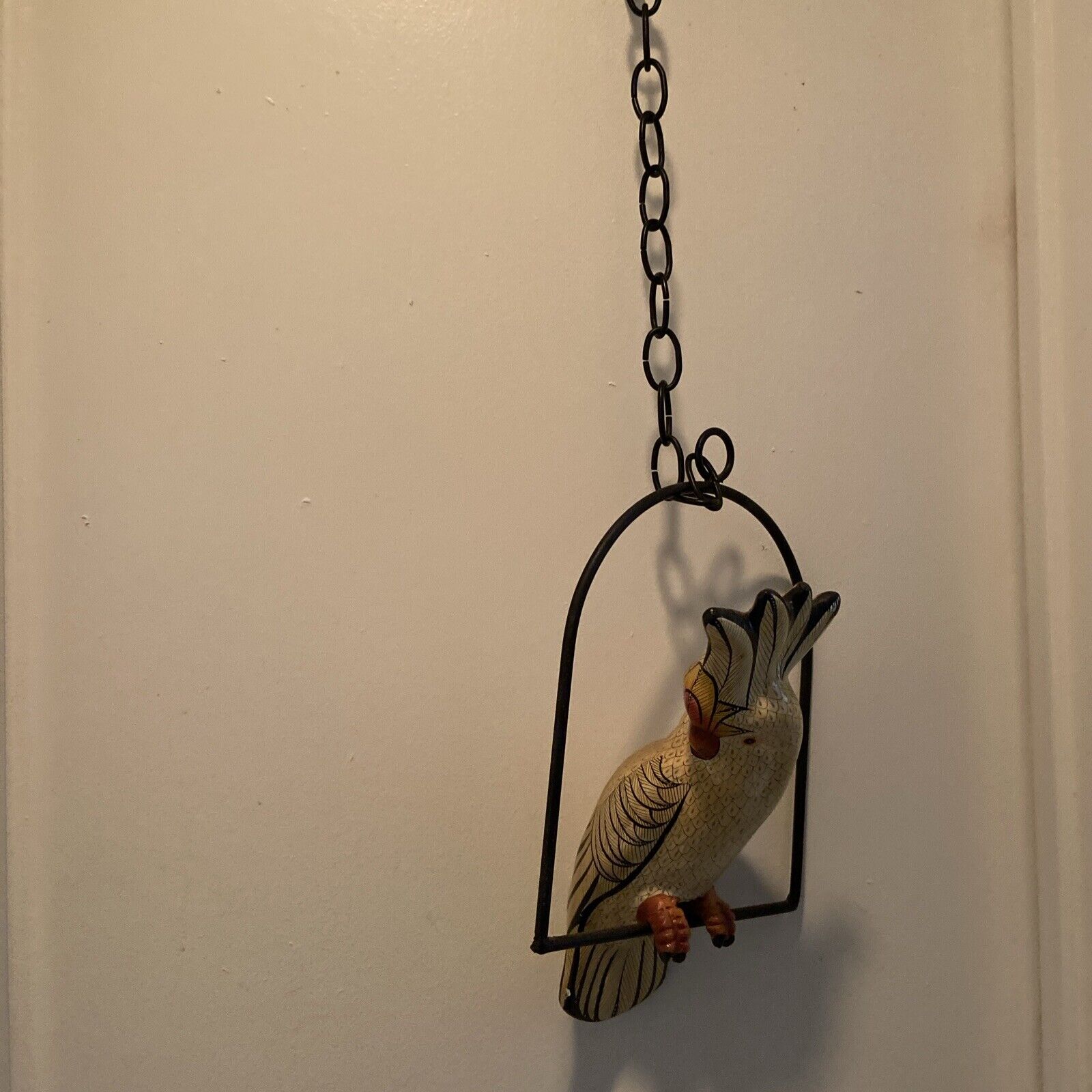 Vintage Paper Mache Cockatoo Cockatiel Bird Hanging Perch Chain Tropical MCM
