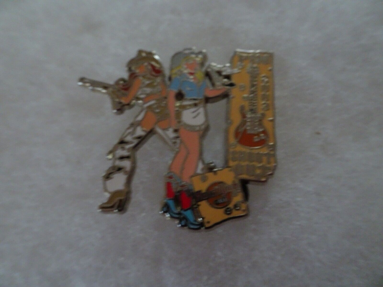 Hard Rock Cafe Pin Austin No location Pin Shootout 2003 event cowgirls