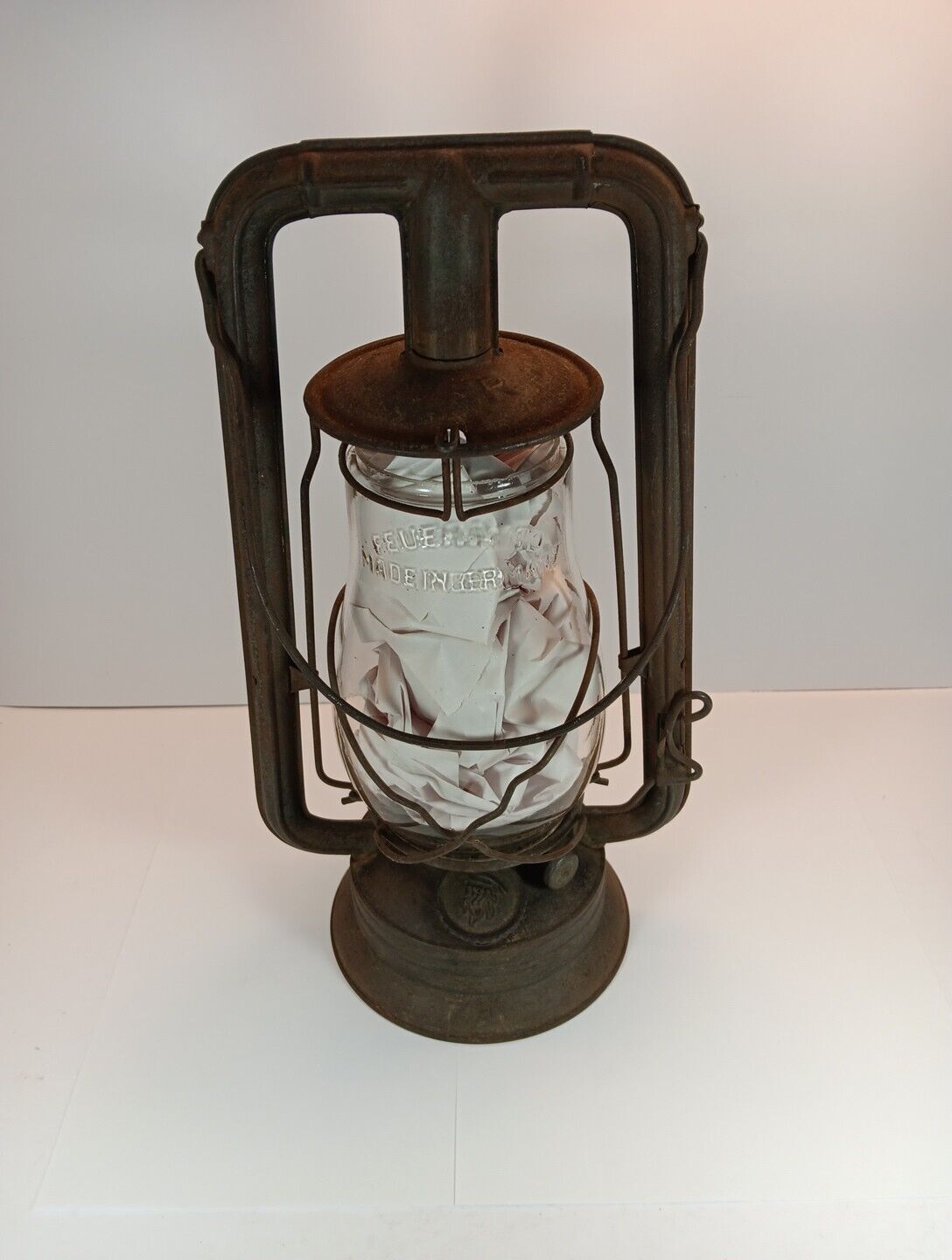 Antique Feuerhand No. 257 Kerosene Lantern With Original Embossed Globe Germany