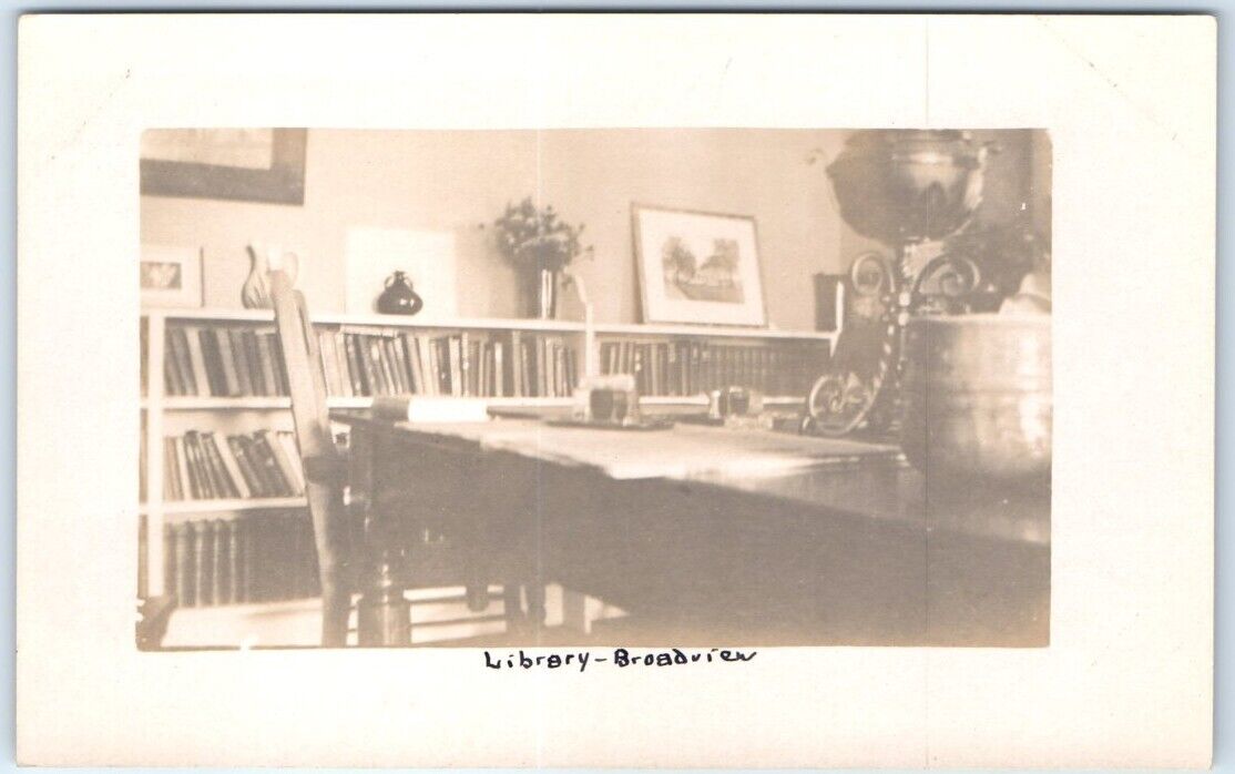 Postcard - Library - Broadview, Illinois