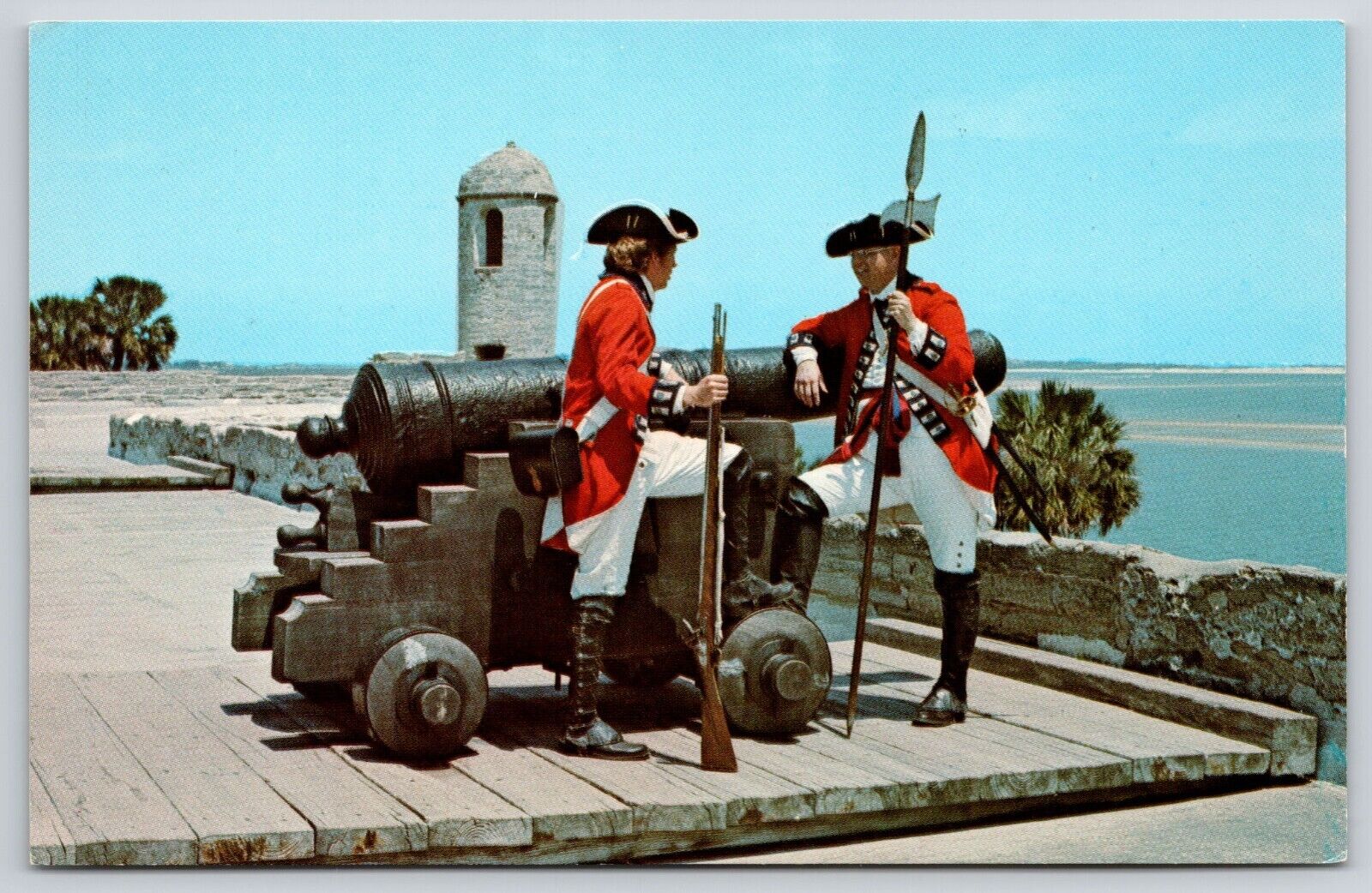 British Soldiers Cannon Castillo de San Marcos St Augustine FL Postcard UNP