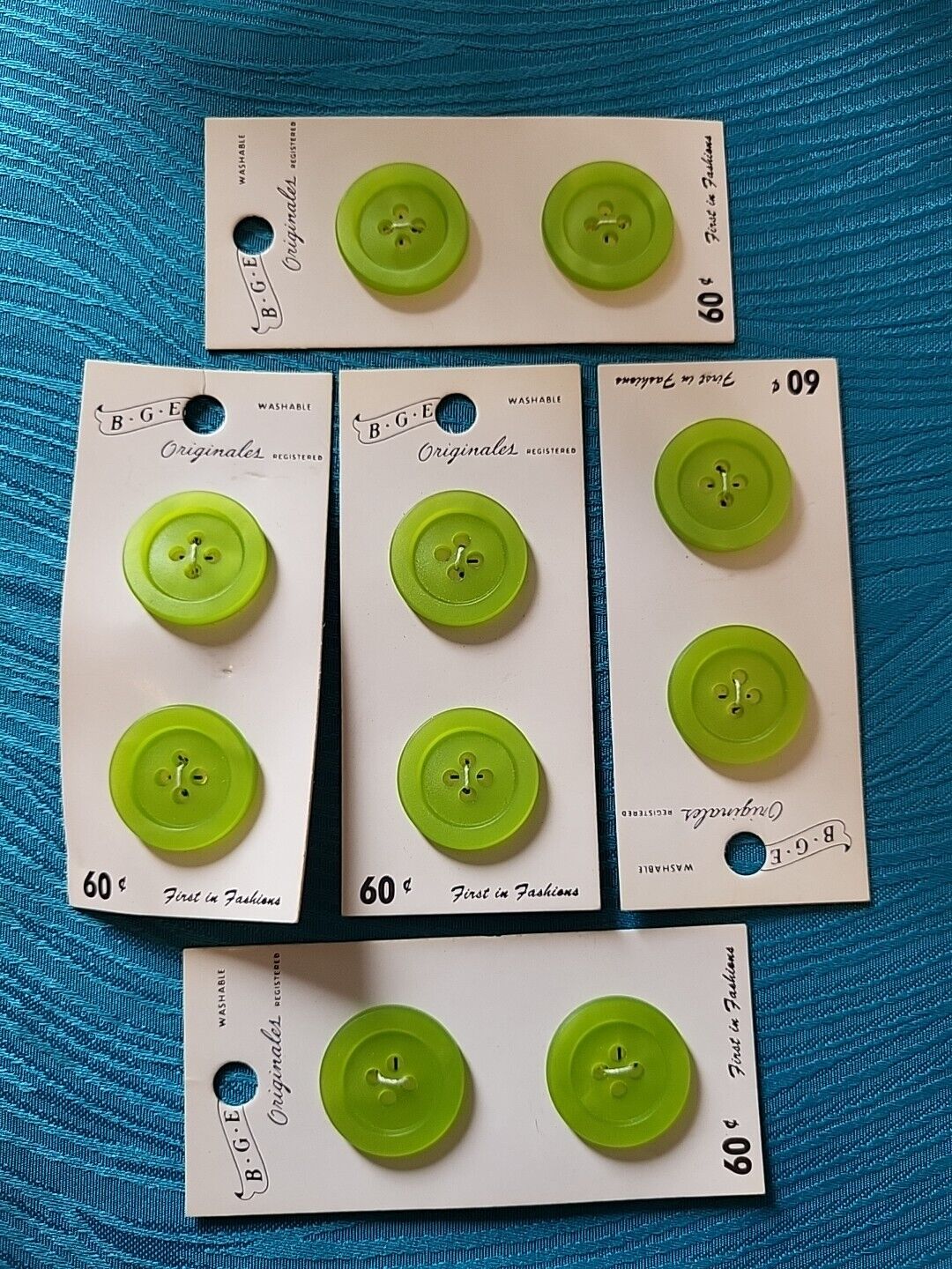 5x Vtg BGE Originals Buttons on Card Lime Green 4-Hole Flat 7/8\