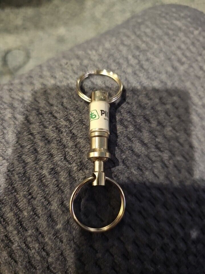 Pioneer Seed Key Ring