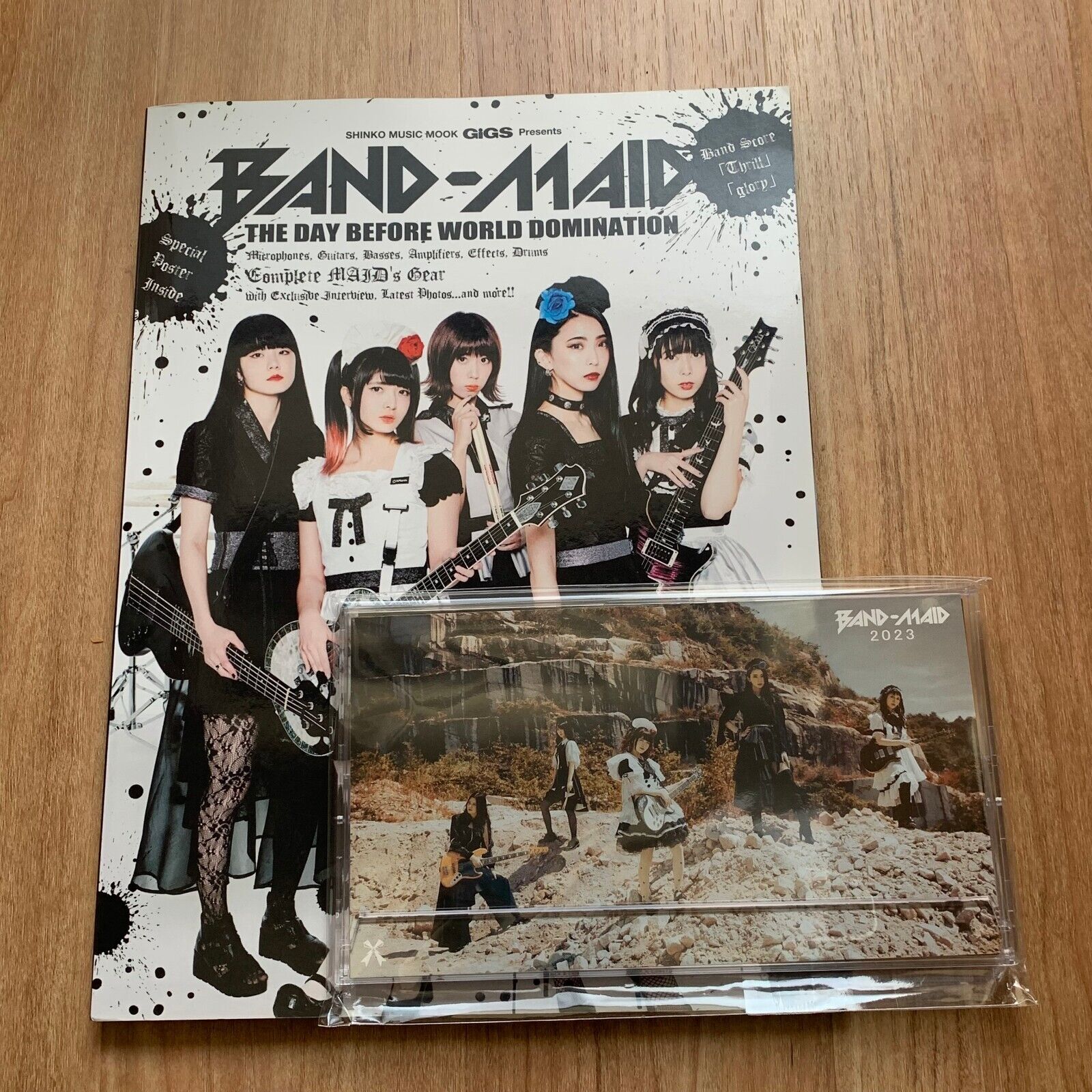 BAND-MAID THE DAY BEFORE WORLD DOMINATION 2019 GiGS Book  w/ 2023 Calendar  Ltd