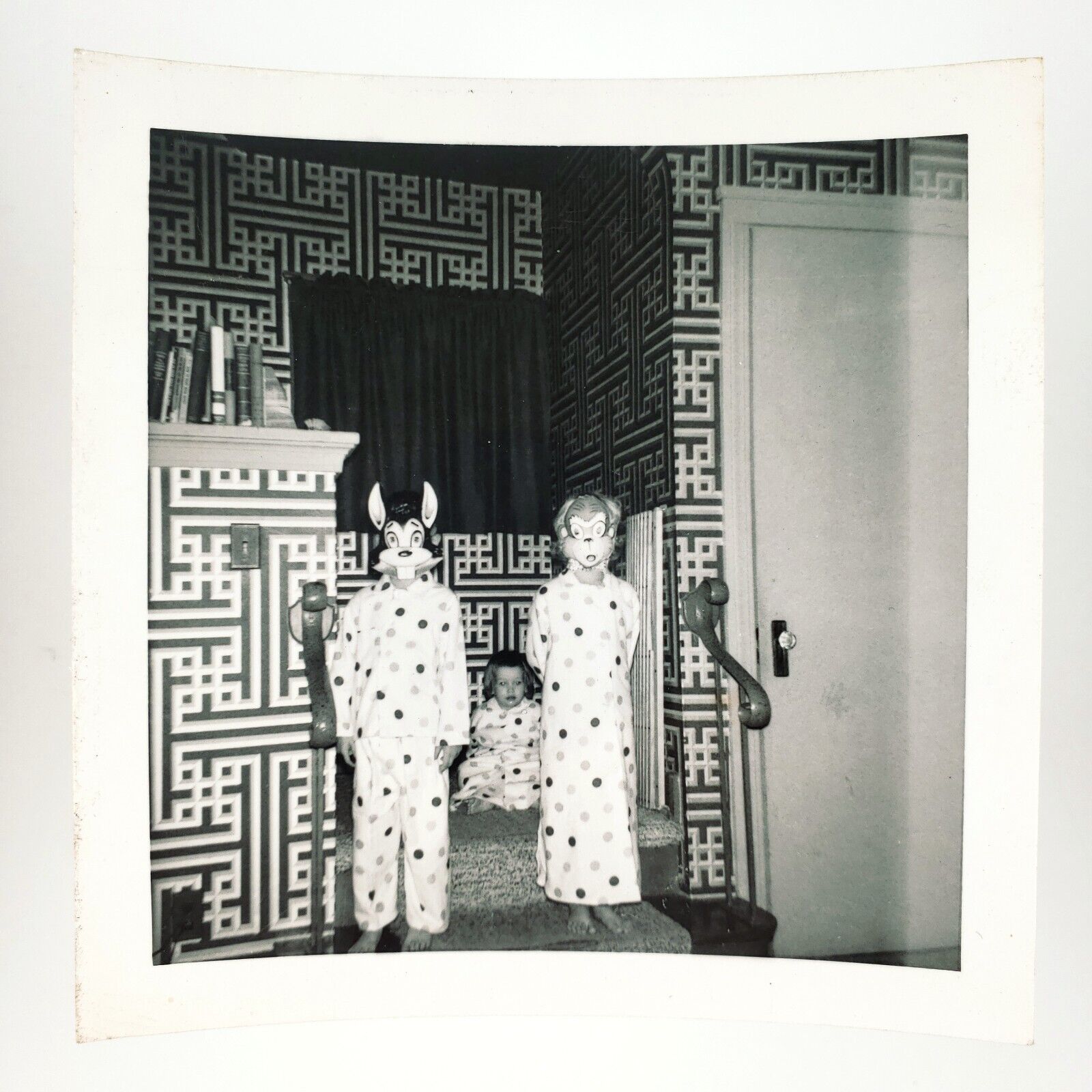Masked Polka Dot Kids Photo 1950s Halloween Pajamas Geometric Snapshot A3788
