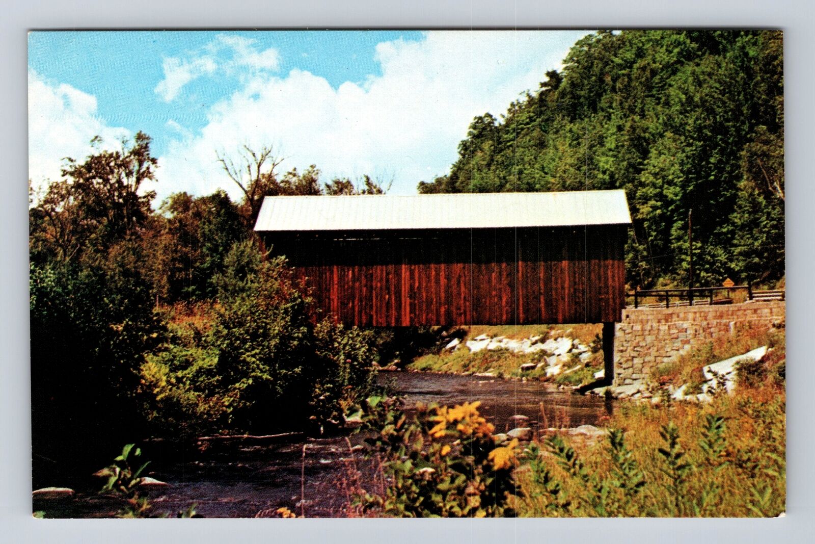 East Barre VT-Vermont, Old Covered Bridge, Antique, Vintage Souvenir Postcard