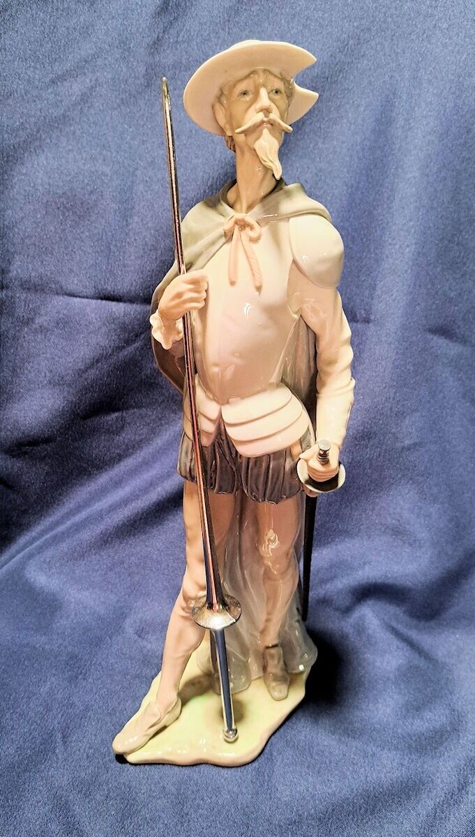 Lladro Don Quixote on Guard with Sword and Lance #1385 VINTAGE, RARE