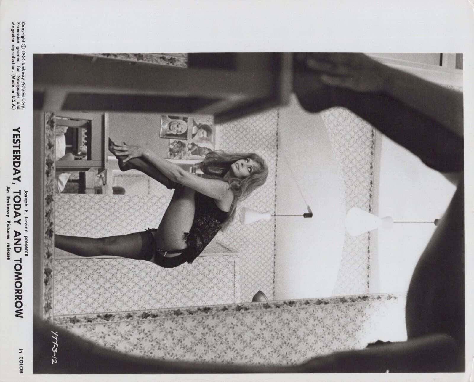 HOLLYWOOD BEAUTY SOPHIA LOREN STUNNING PORTRAIT 1950s CHEESECAKE ORIG Photo C37