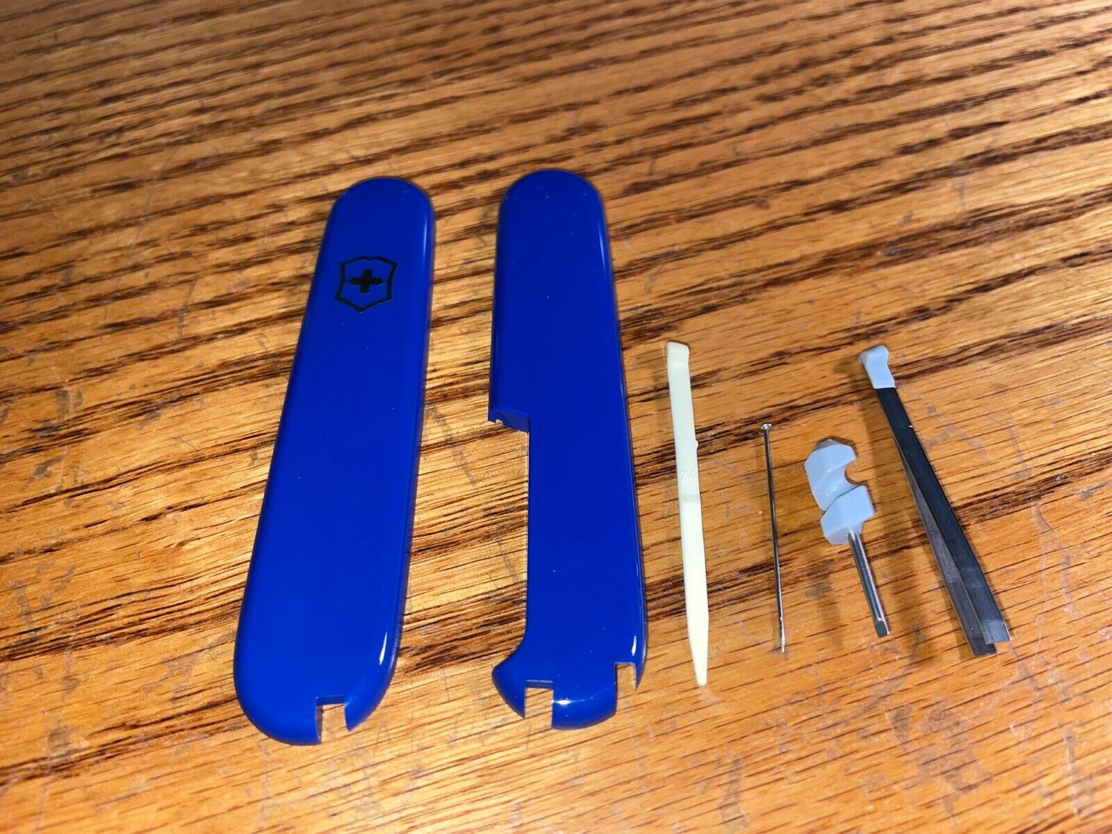 New Victorinox 91mm PLUS HANDLE / Scale 6 Piece KIT  Cobalt Blue  #6