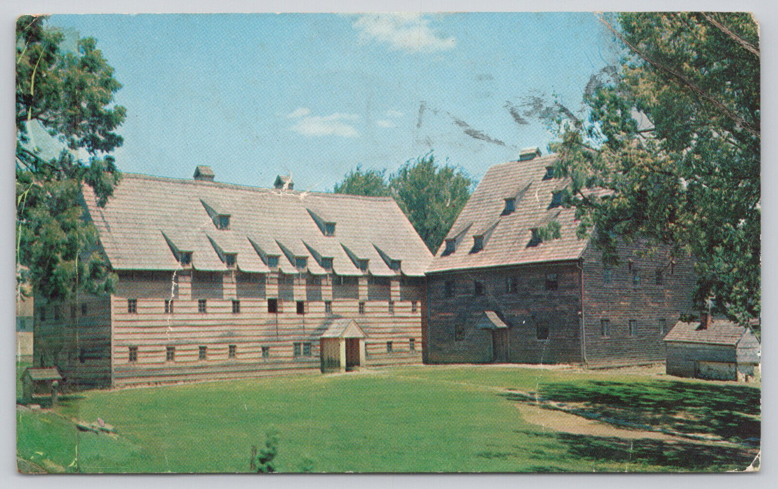 Postcard Ephrata Cloister Pennsylvania (838)