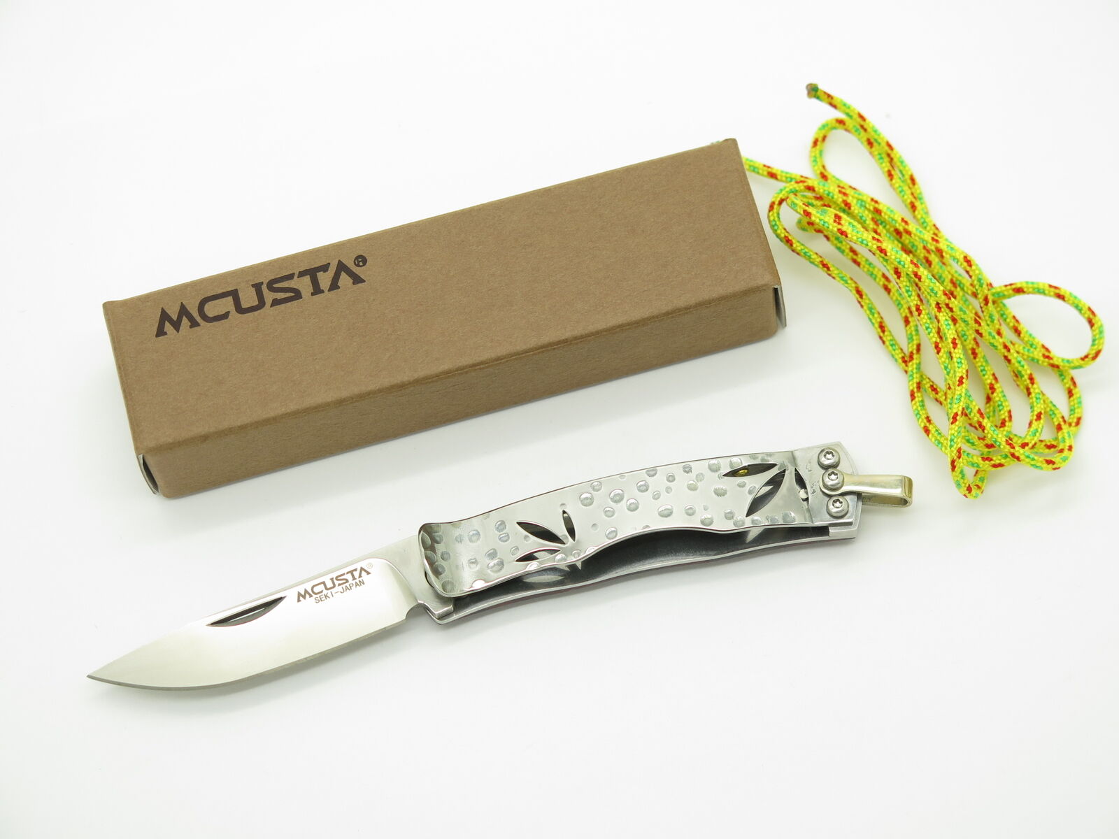 2010 Mcusta 152 Take Seki Japan AUS-8 Red Bamboo Folding Pocket Money Clip Knife