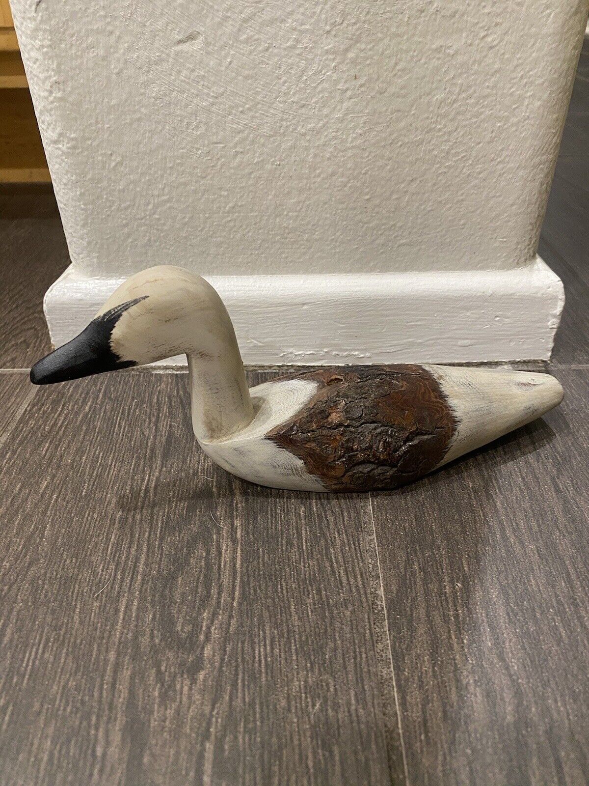 Vintage Primitive Folk Art Wood White Hand-Carved Swan/ Duck Decoy