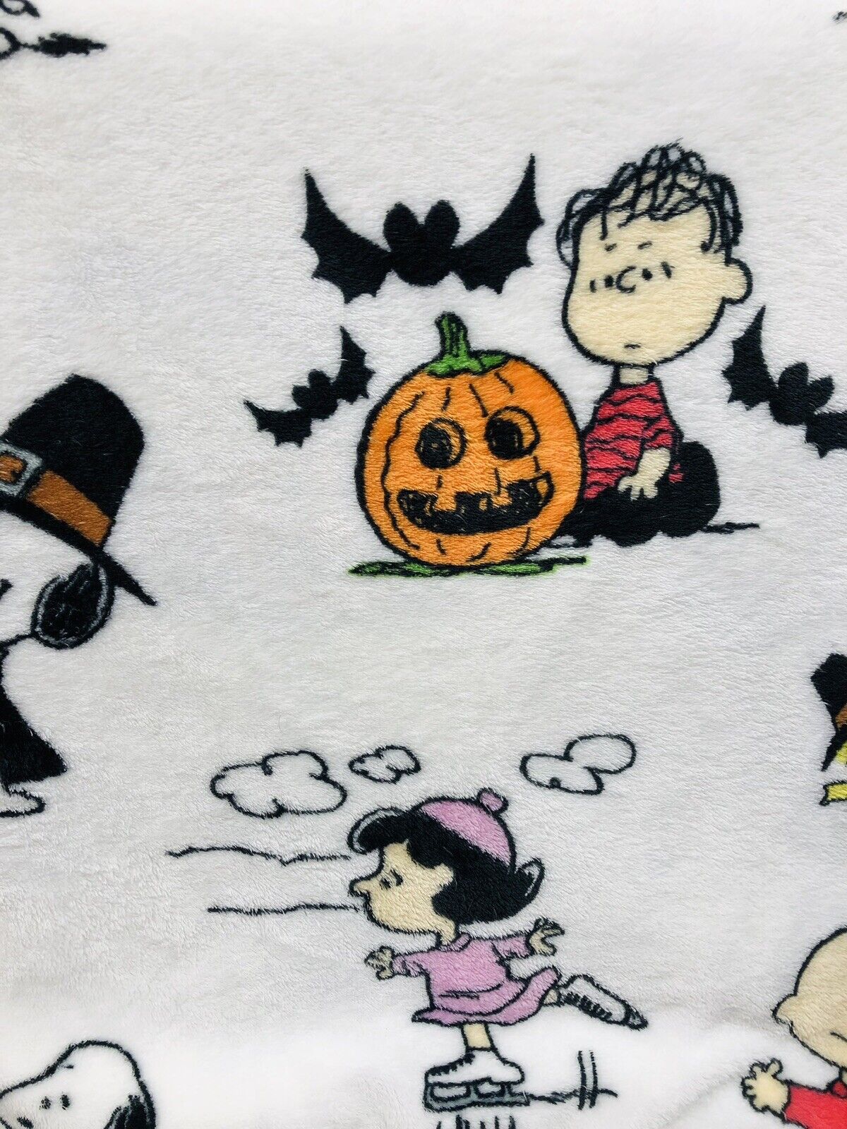 Peanuts Snoopy Holiday Halloween Christmas Fleece Throw Blanket Thanksgiving 70”