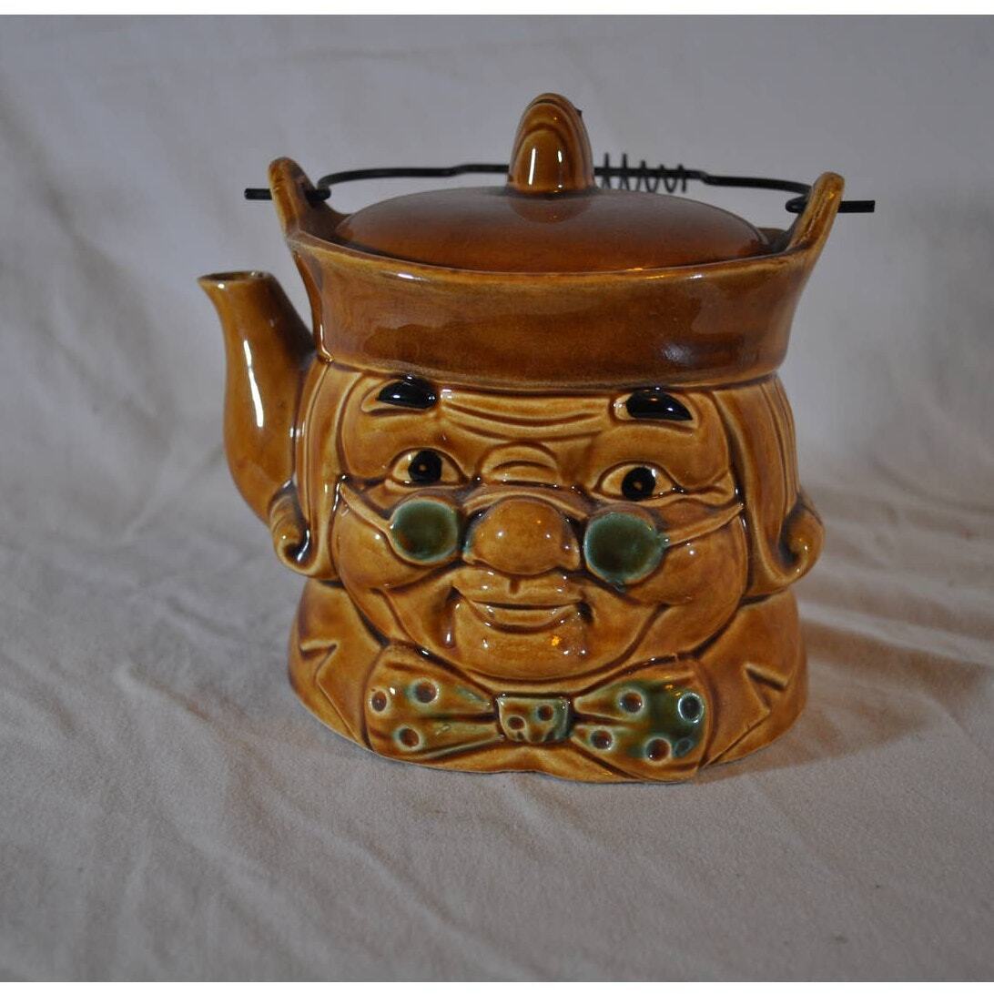 Benjamin Franklin Toby Jug Teapot - Made in Japan - EUC