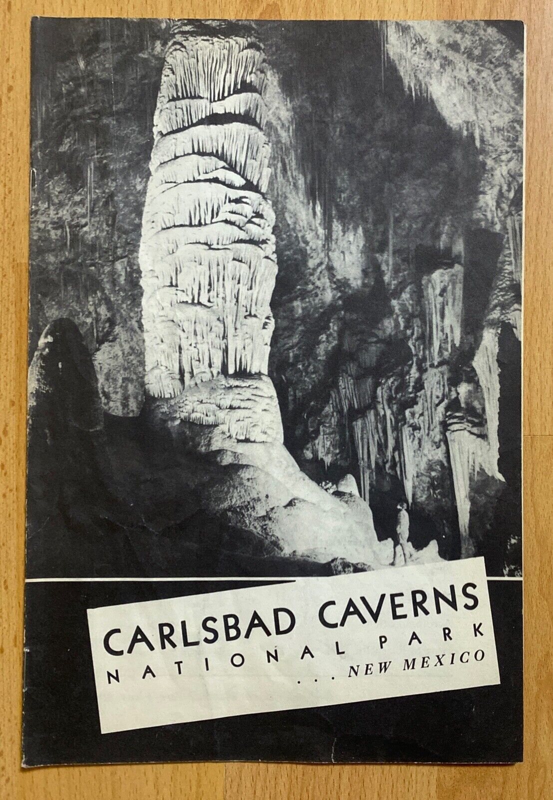 Vintage 1940 Carlsbad Caverns National Park New Mexico Souvenir Booklet Brochure