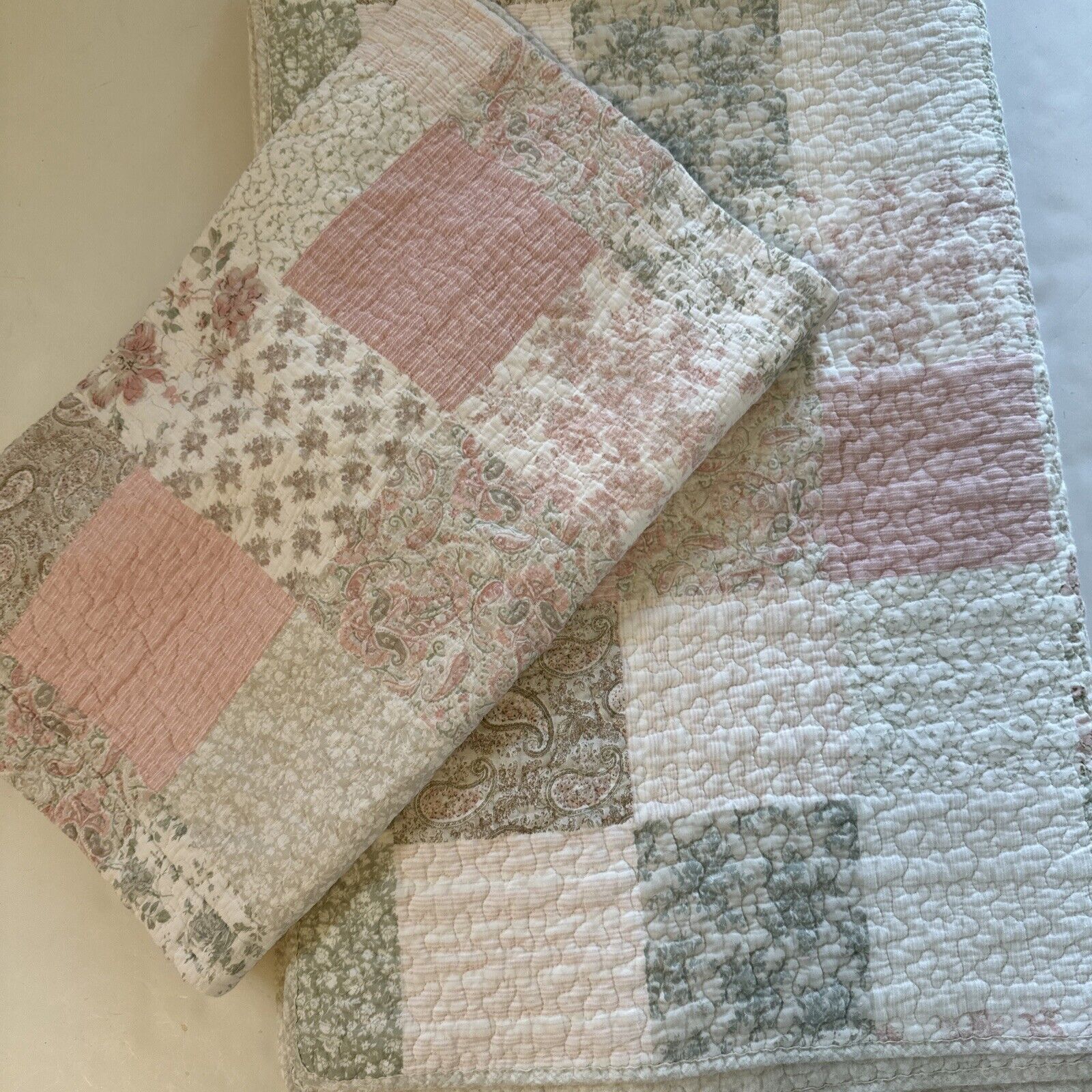 2 Pc Vtg Laura Ashley Patchwork Farmhouse Style Quilt + Sham Pink Green Pastels