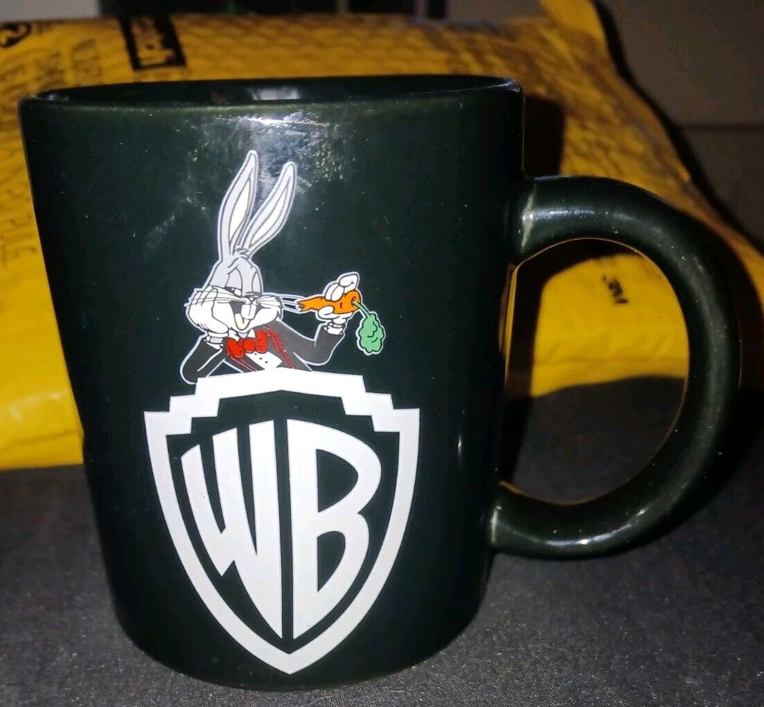 VINTAGE 1991 WB WARNER BROS. LOONEY TUNES BUGS BUNNY COFFEE MUG CUP WOW LOOK
