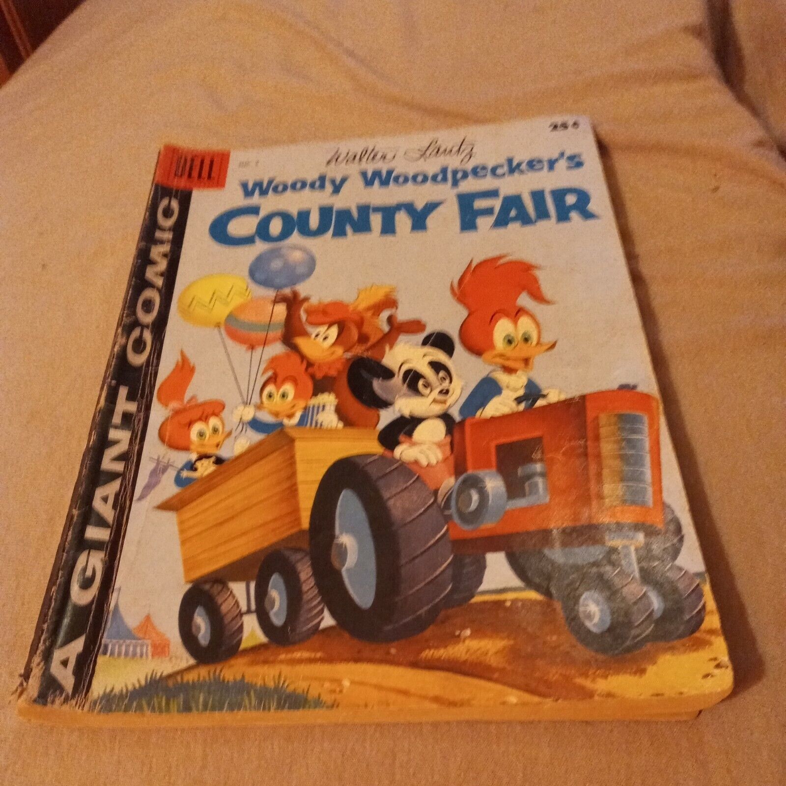 Woody Woodpecker\'s County Fair #2 silver age 1958 Dell Comics giant cartoon book
