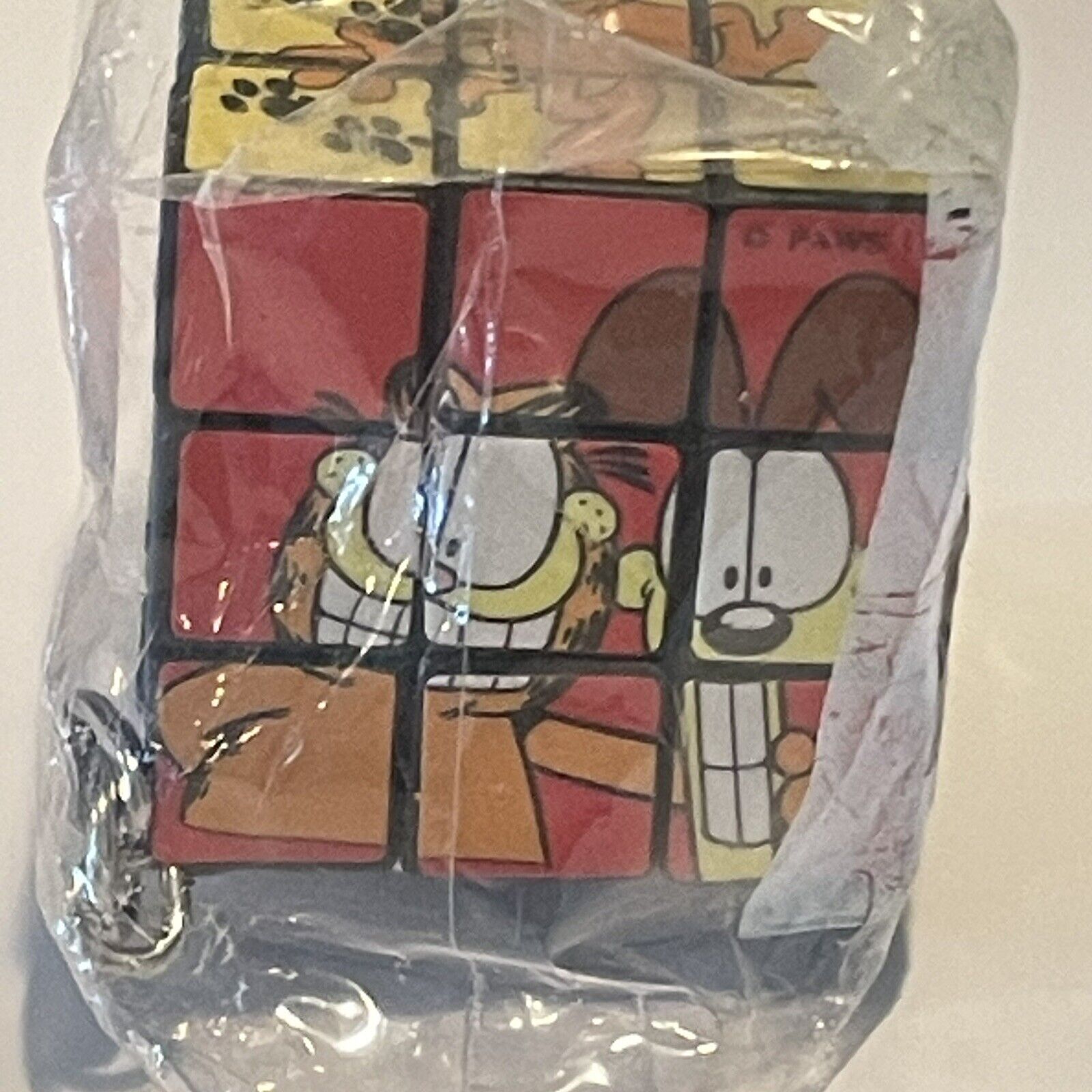 Garfield Puzzle Cube Paws Vintage Key Chain Rubiks Style New Keychain