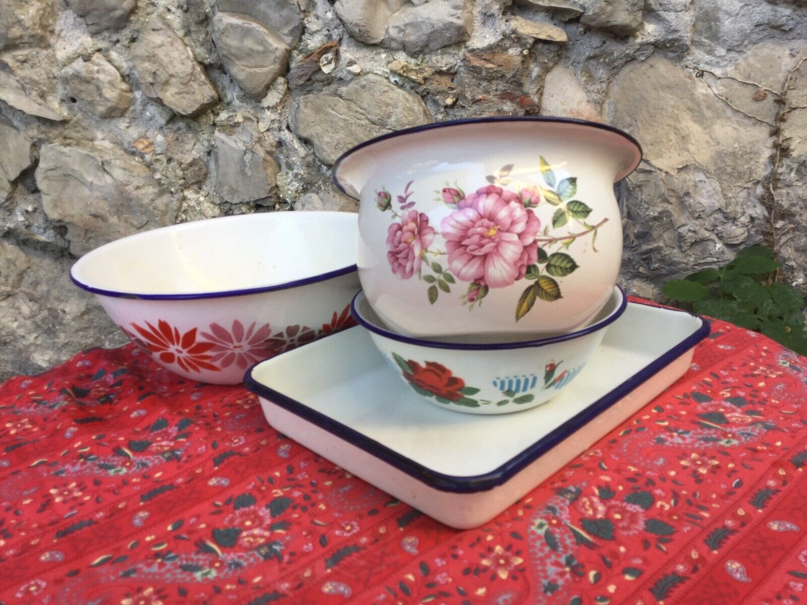 4 Vintage French Enamelware Bowls Tray Enamel Floral Blue Rimmed Graniteware Set