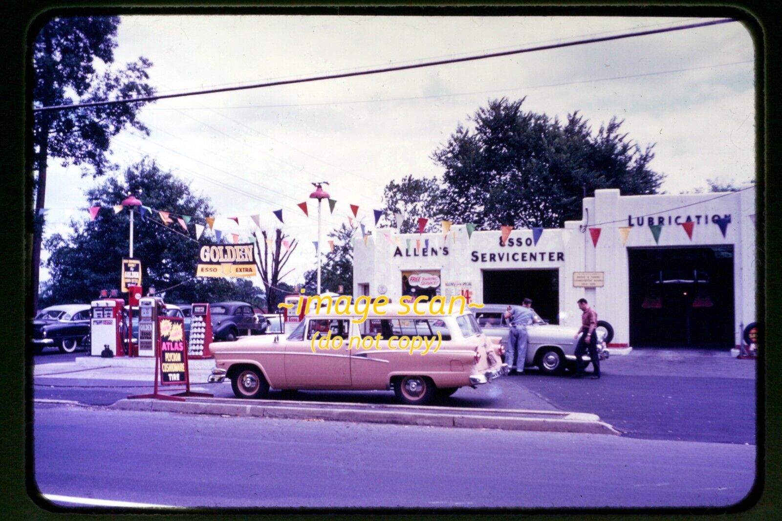 Damaged Slide of Esso Gas Station somewhere in New Jersey in 1950\'s k2b
