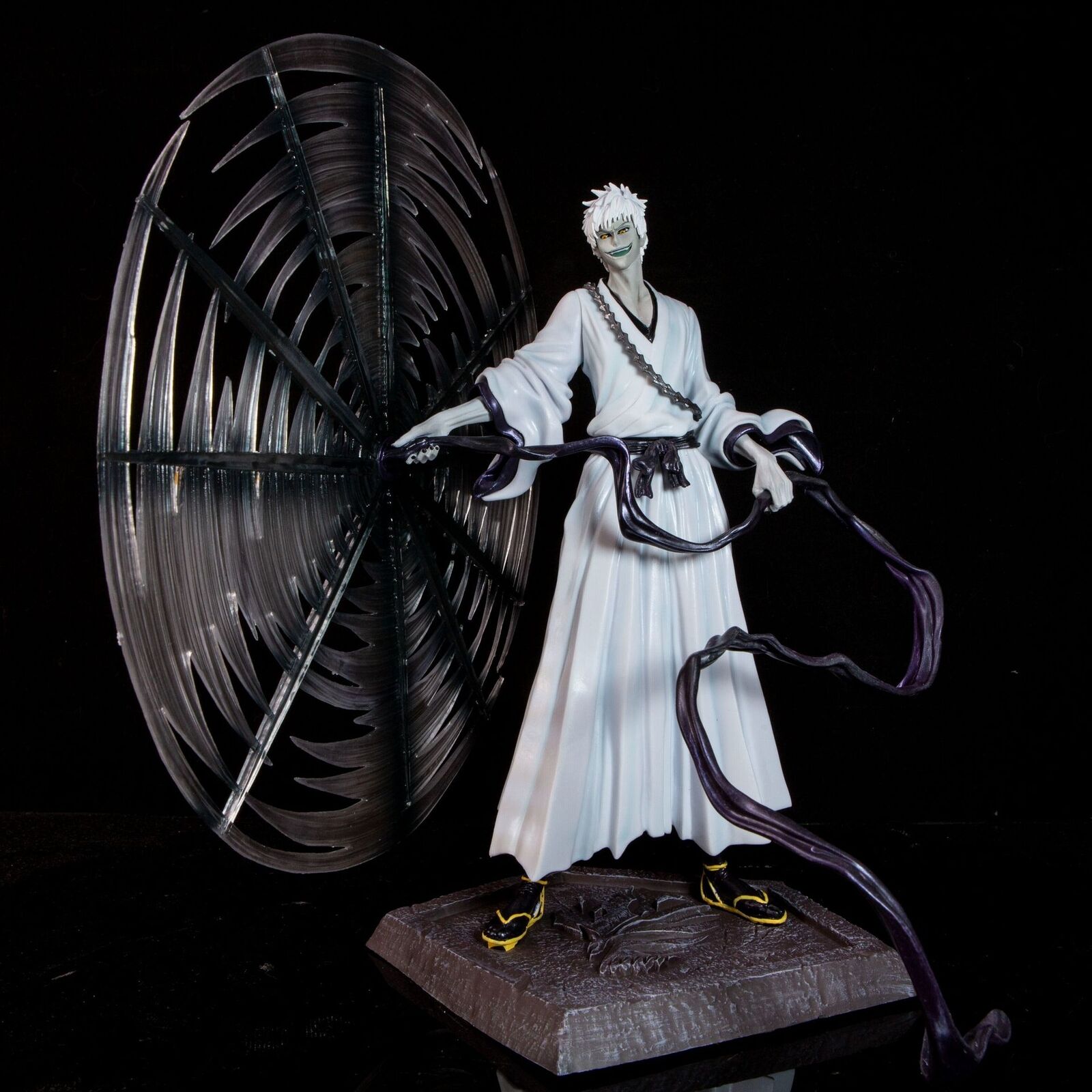 Anime BLEACH Ichigo Kurosaki 2nd Stage White Ver. GK Figure Boxed Statue Gift