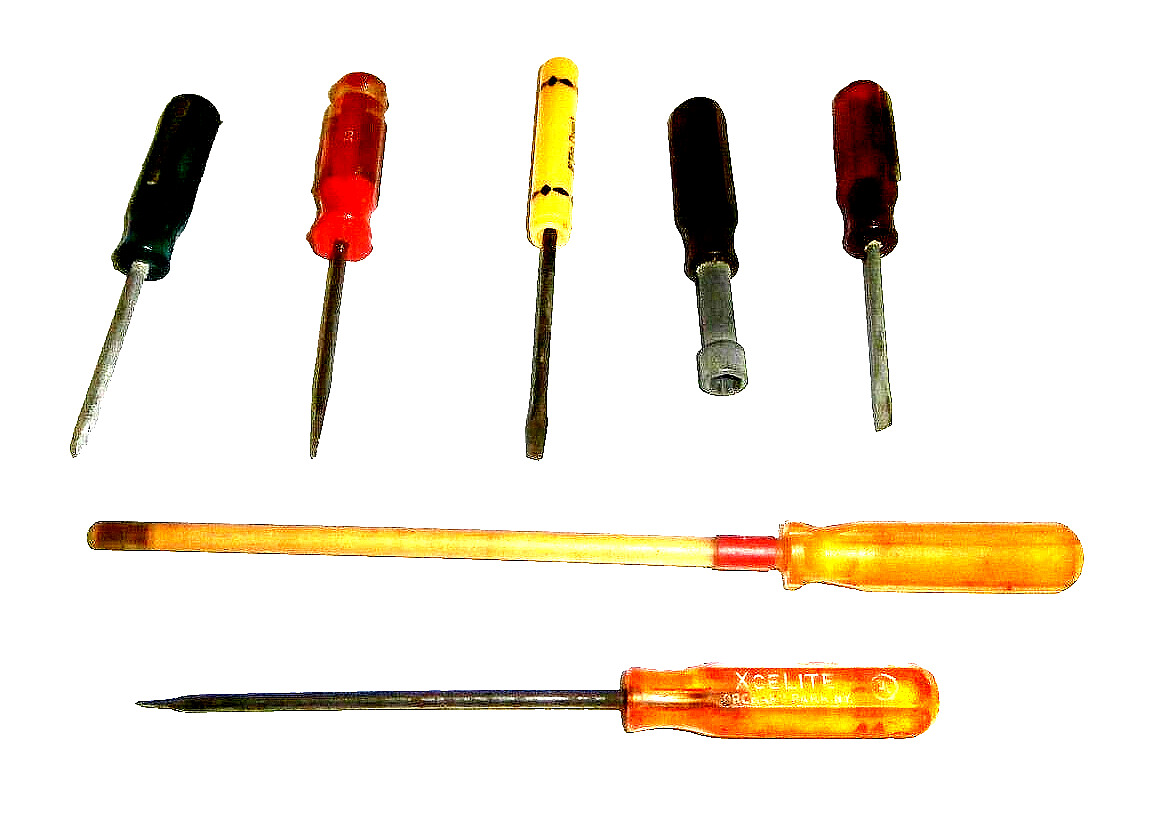 VINTAGE SMALL LOGO ADJUSTMENT SCREWDRIVERS & NUT DRIVERS 7 HAND TOOLS IN TOTAL