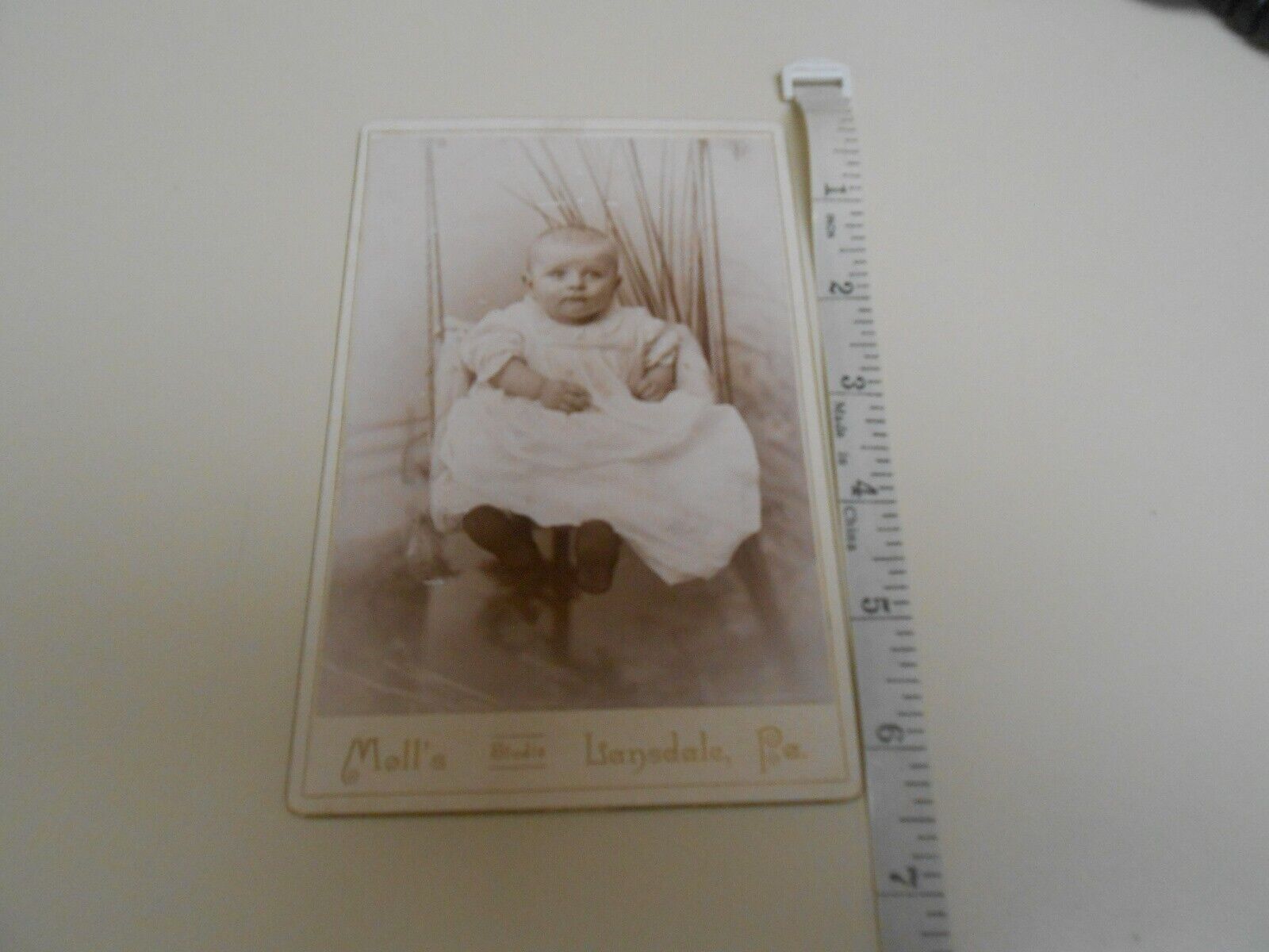 Moll\'s Studio Lansdale Pennsylvania Circa 1910 Baby Cabinet Card Photo