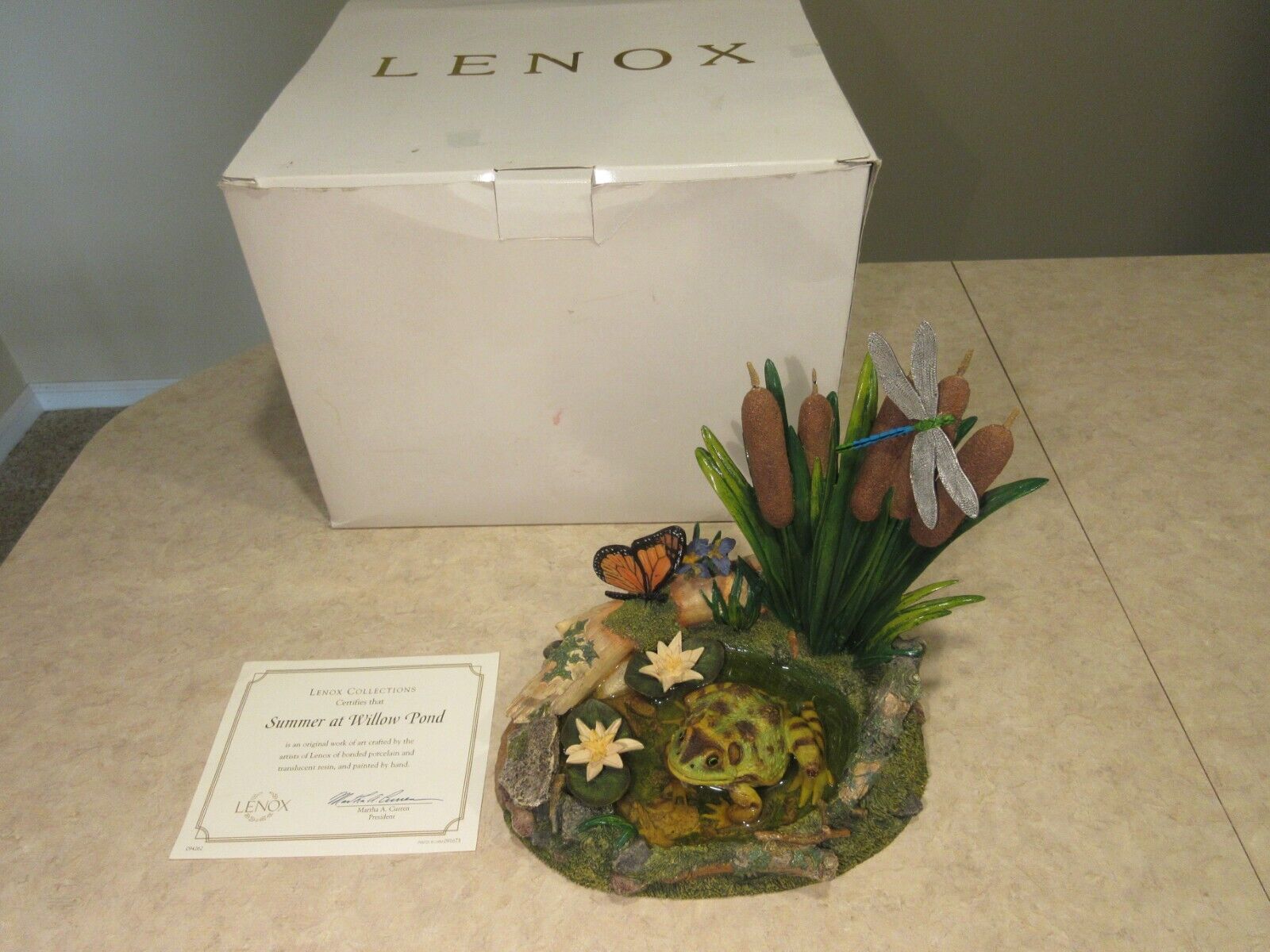 Lenox Summer At Willow Pond figurine w/ box. Frog Butterfly Dragonfly Cattails