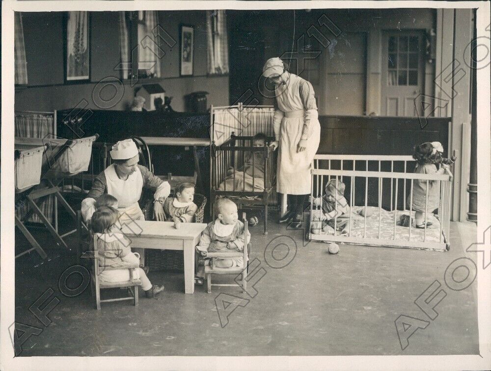 1927 Hoxton England Nursery in Memory of Muriel Viscountess Helmsley Press Photo