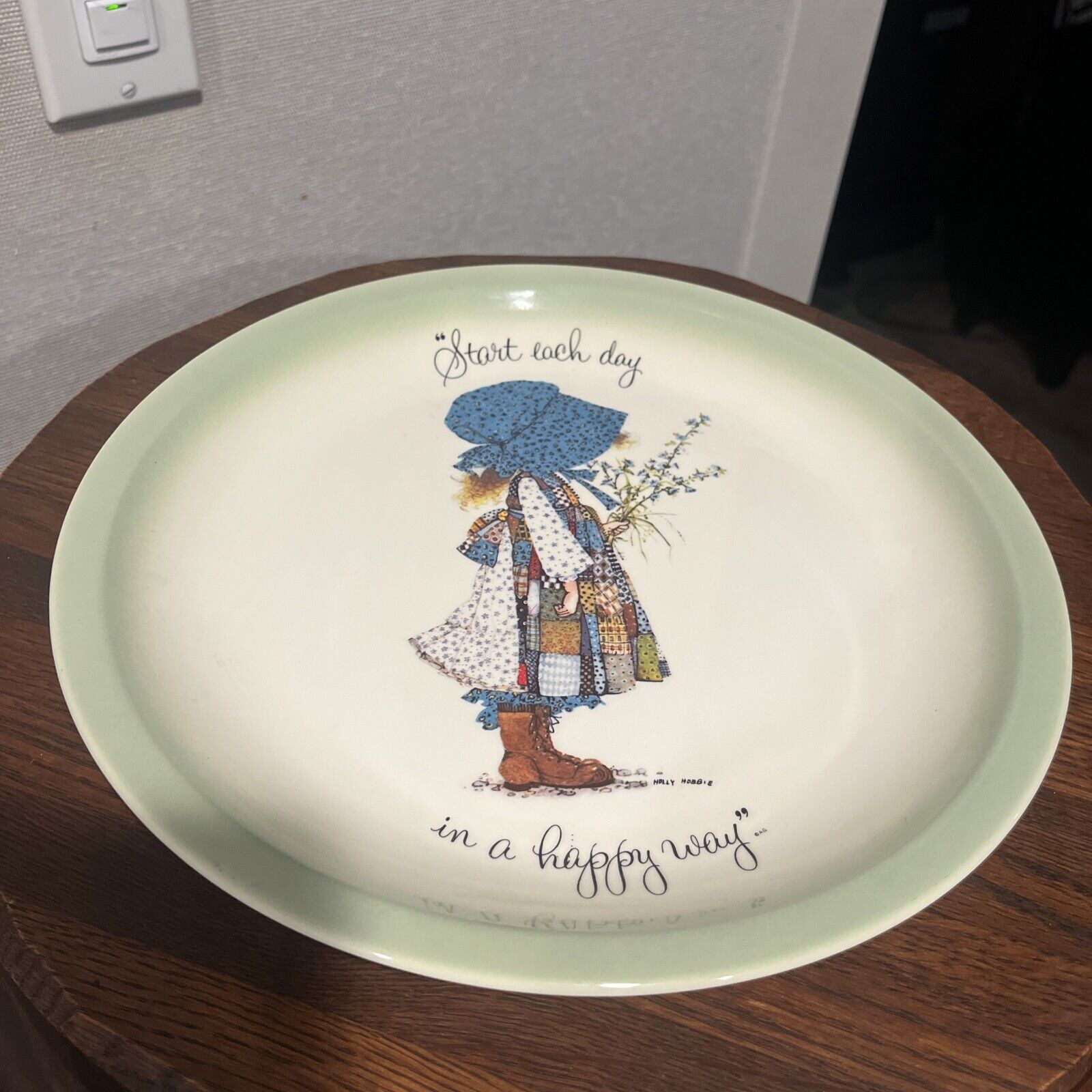 Holly Hobbie plate - Start each day in a happy way- 1972