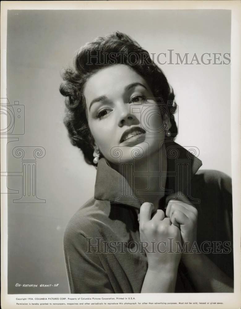1954 Press Photo Actress Kathryn Grant stars in film \