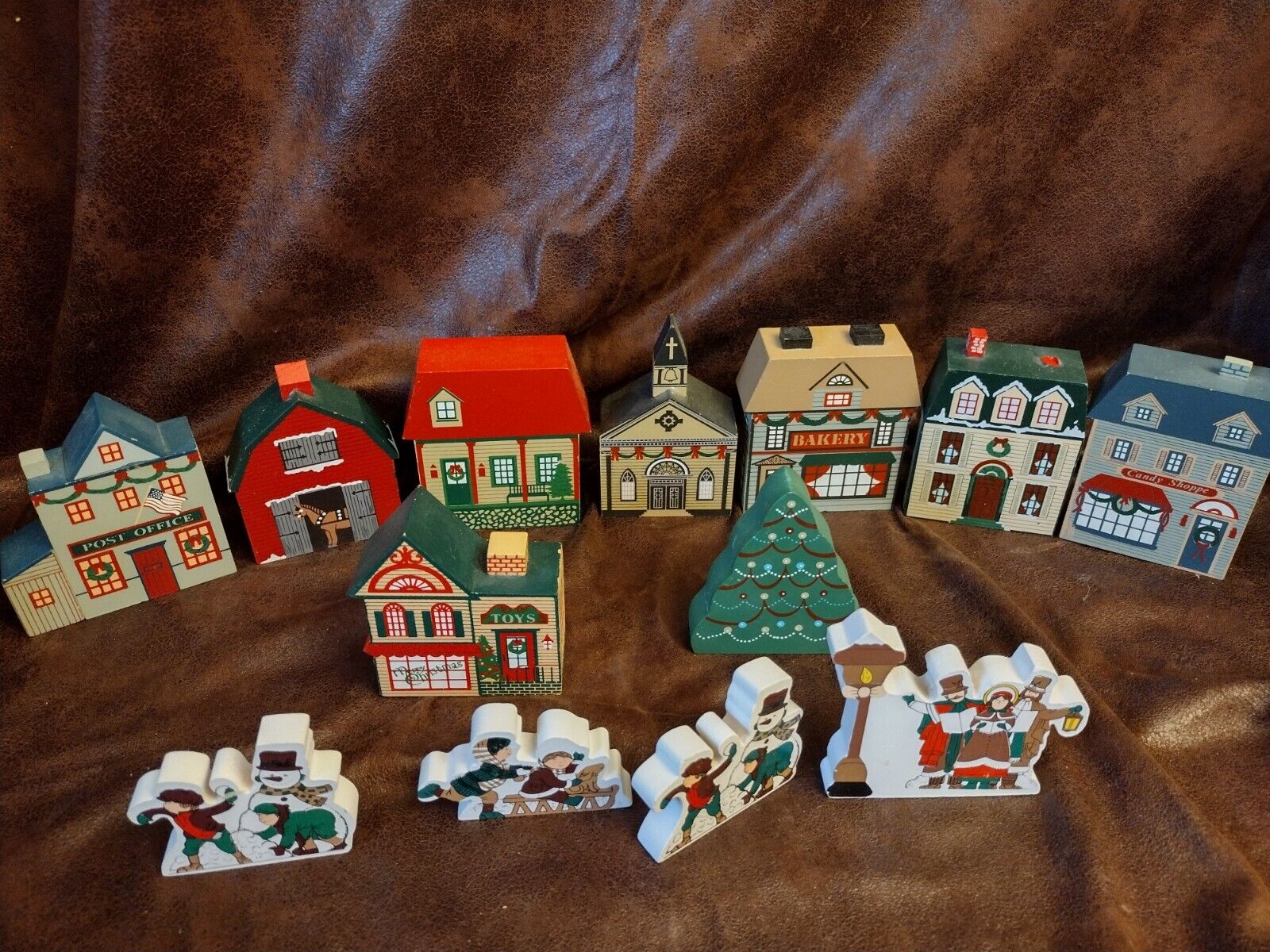 Wooden Block House Village Hand-Painted Signed Folk Art Country Cottage 1980\'s