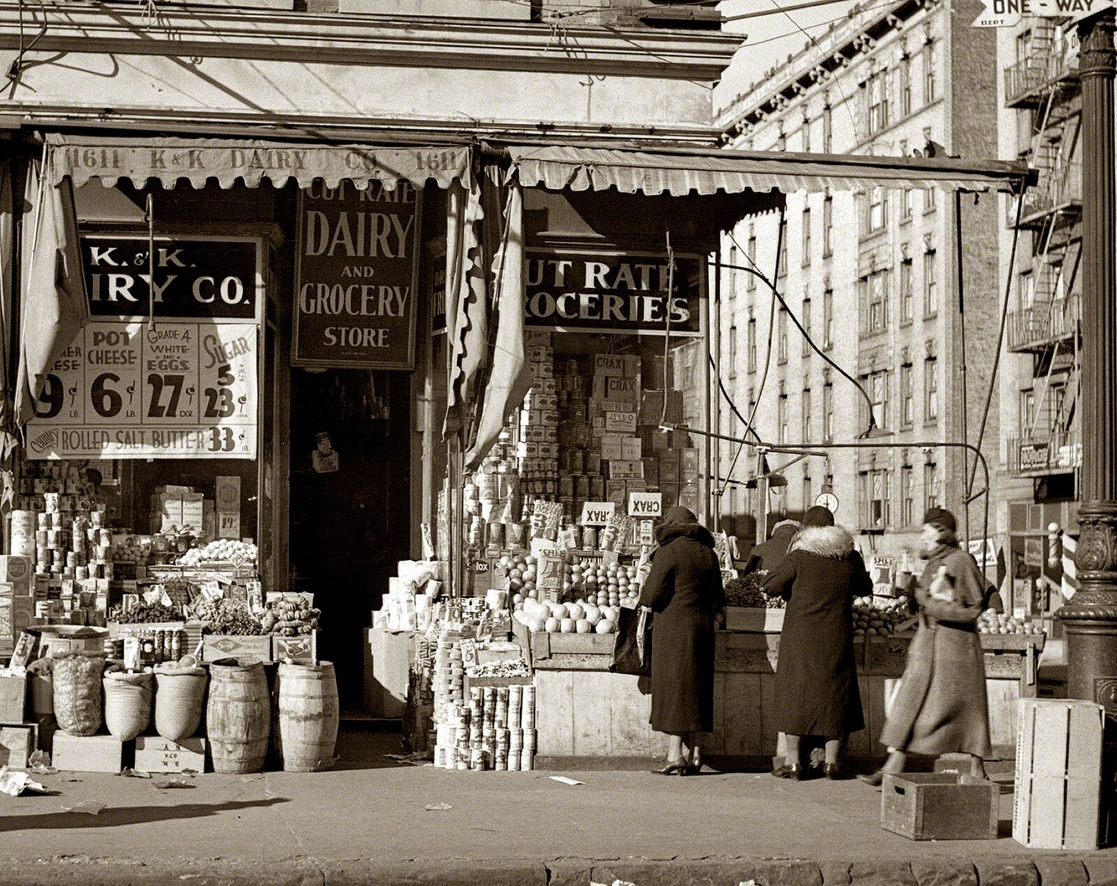 1936 Bathgate Avenue GROCERY STORE Bronx New York PHOTO  (189-k)