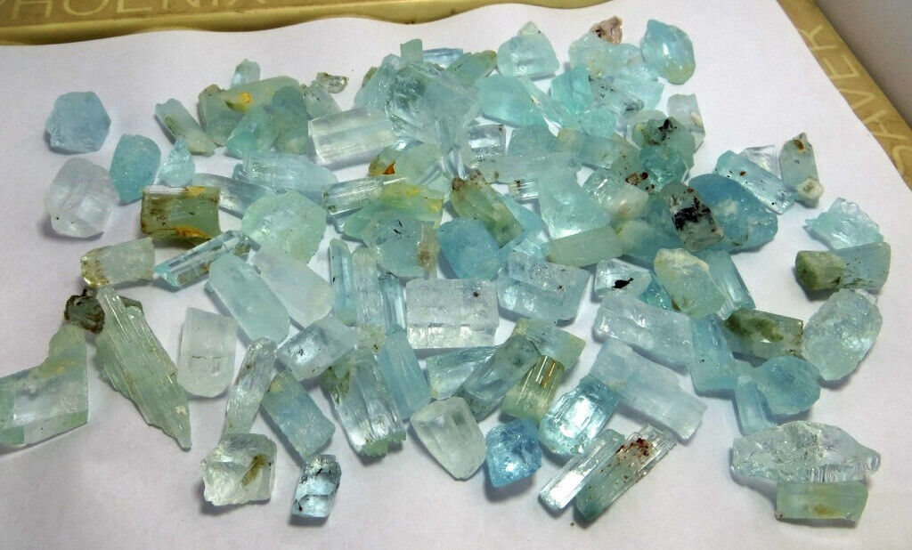 Huge Big Lot 500 cts Aquamarine crystals Lot  send your offer