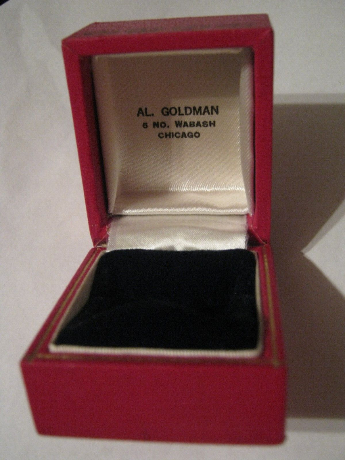 Historic 5 N Wabash Chicago 1910 Kesner Building Jewelry Ring Box of AL. Goldman