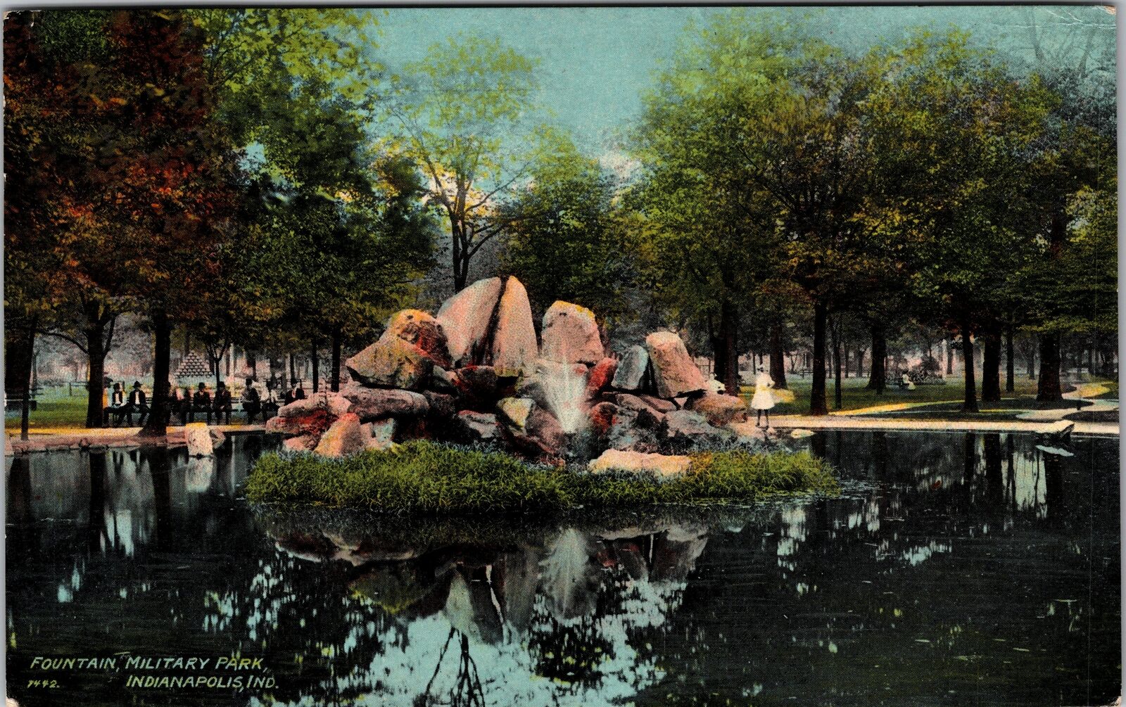 Indianapolis IN-Indiana, Fountain, Military Park, Vintage Postcard