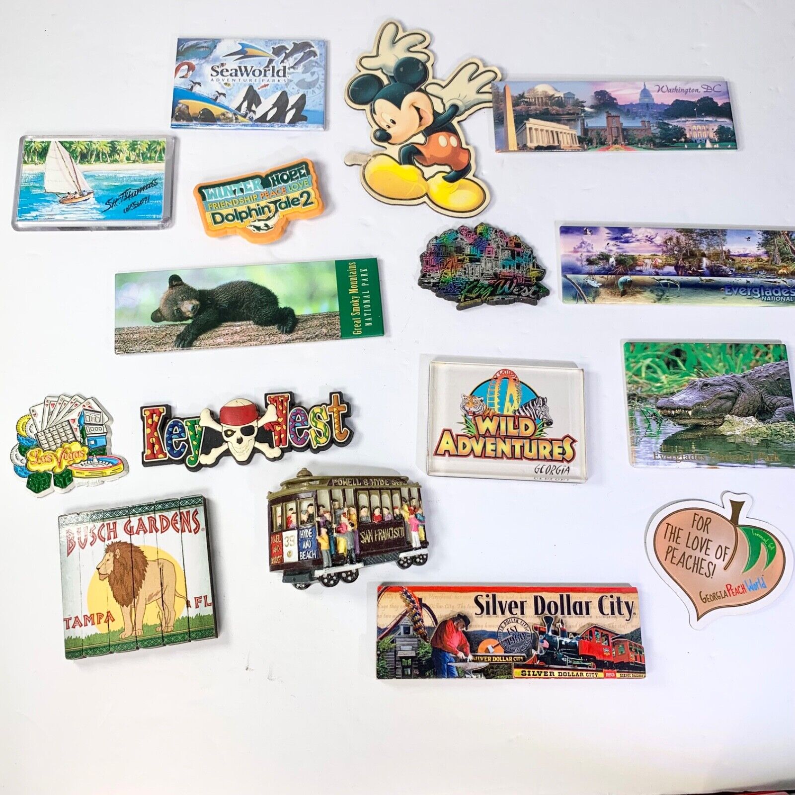 Vintage Lot of 16 USA Travel Refrigerator Magnets, Places States Cities Souvenir