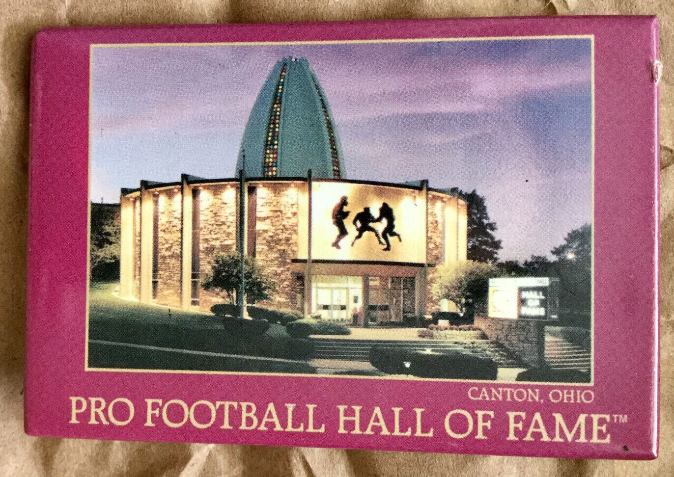 VINTAGE Fridge Magnet - NFL PRO FOOTBALL HALL OF FAME,  CANTON OHIO